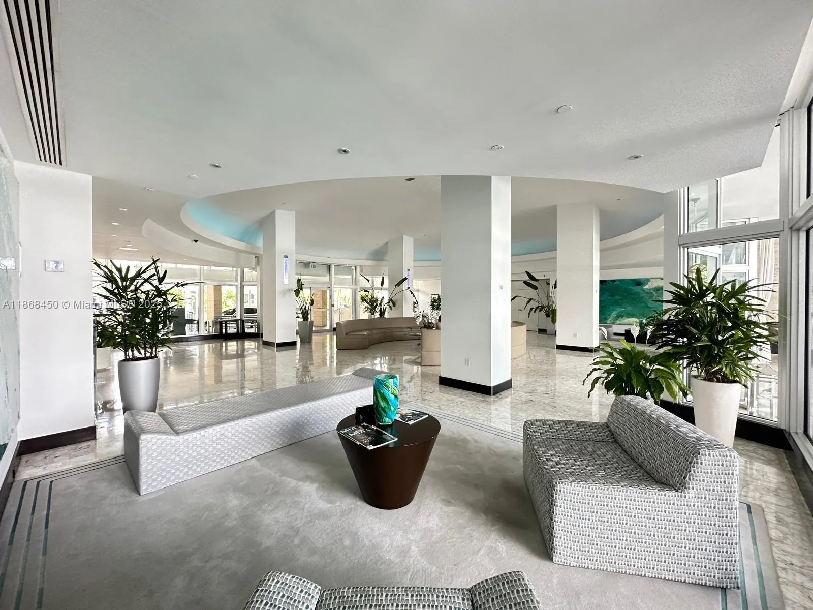 1200 West Ave, #927