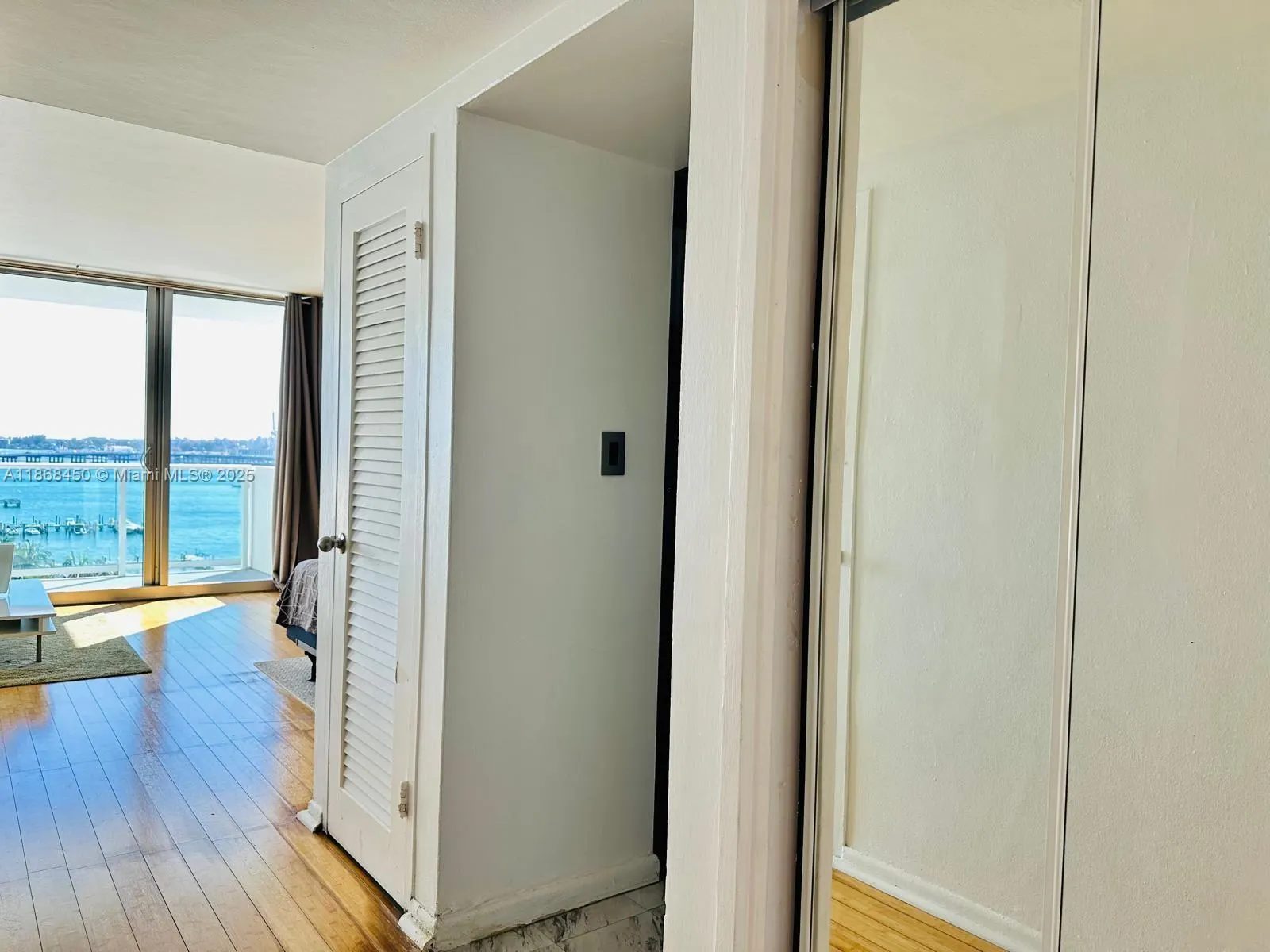 1200 West Ave, #927