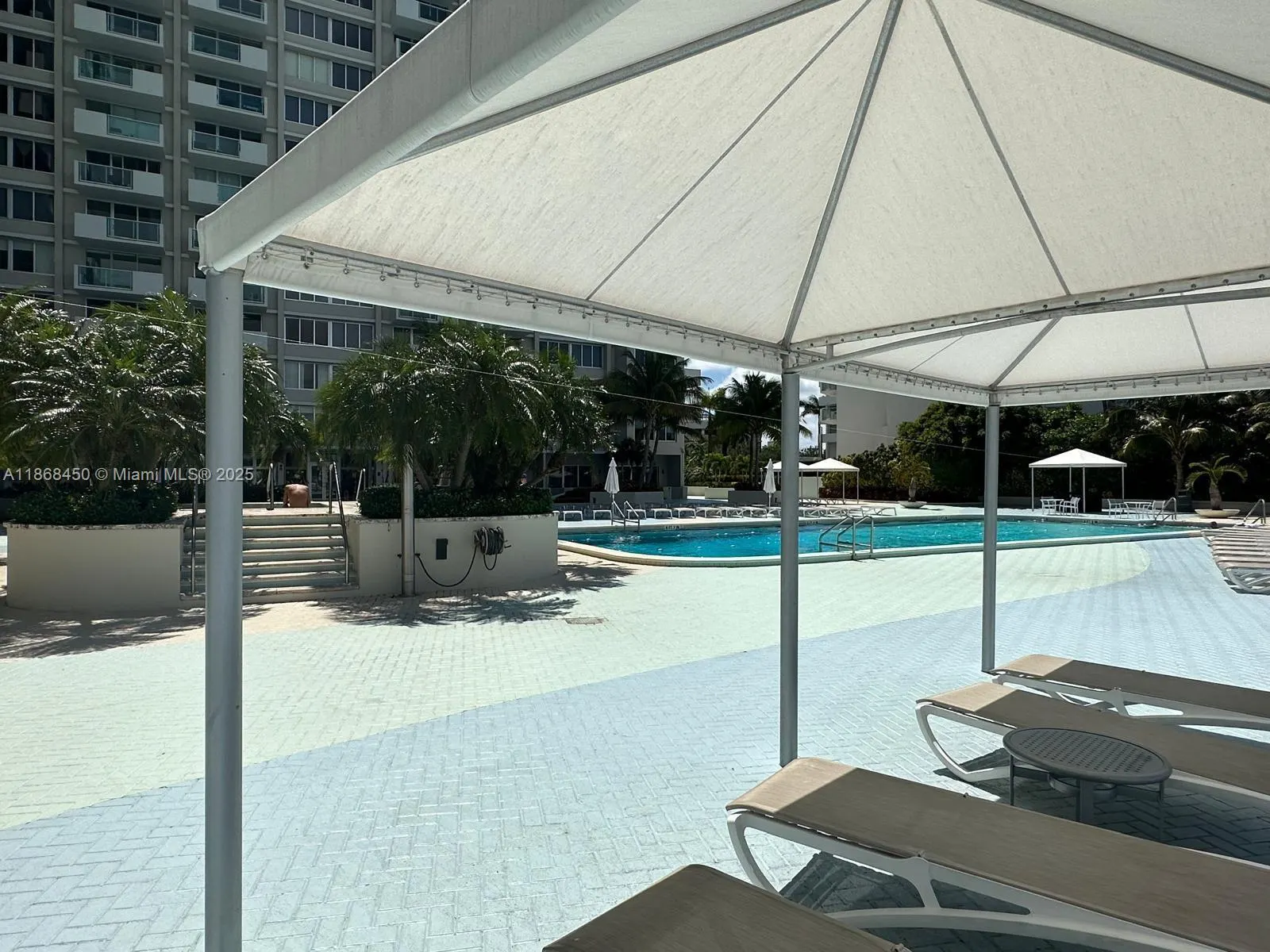 1200 West Ave, #927