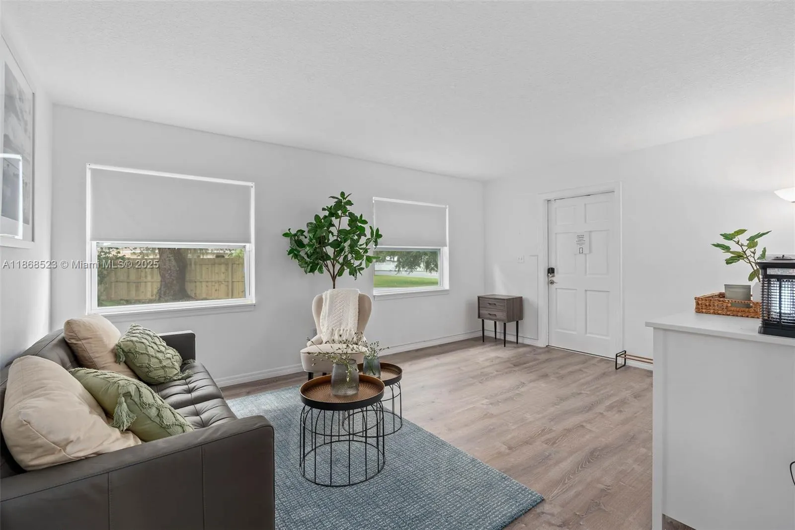 4255 Wee Street, #4255