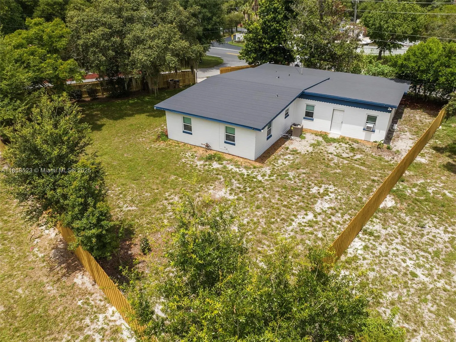4255 Wee Street, #4255