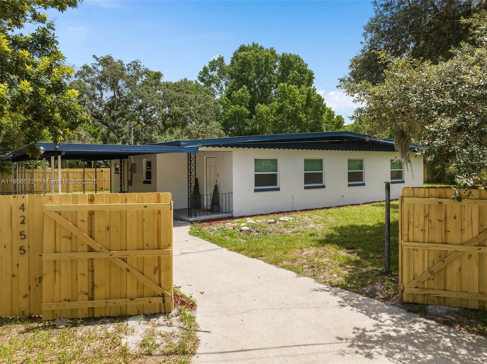 4255 Wee Street, #4255