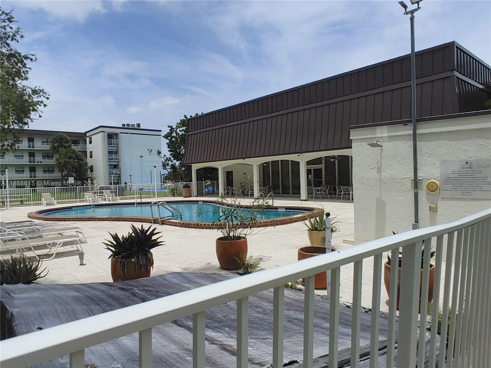 500 NE 2nd St, #110