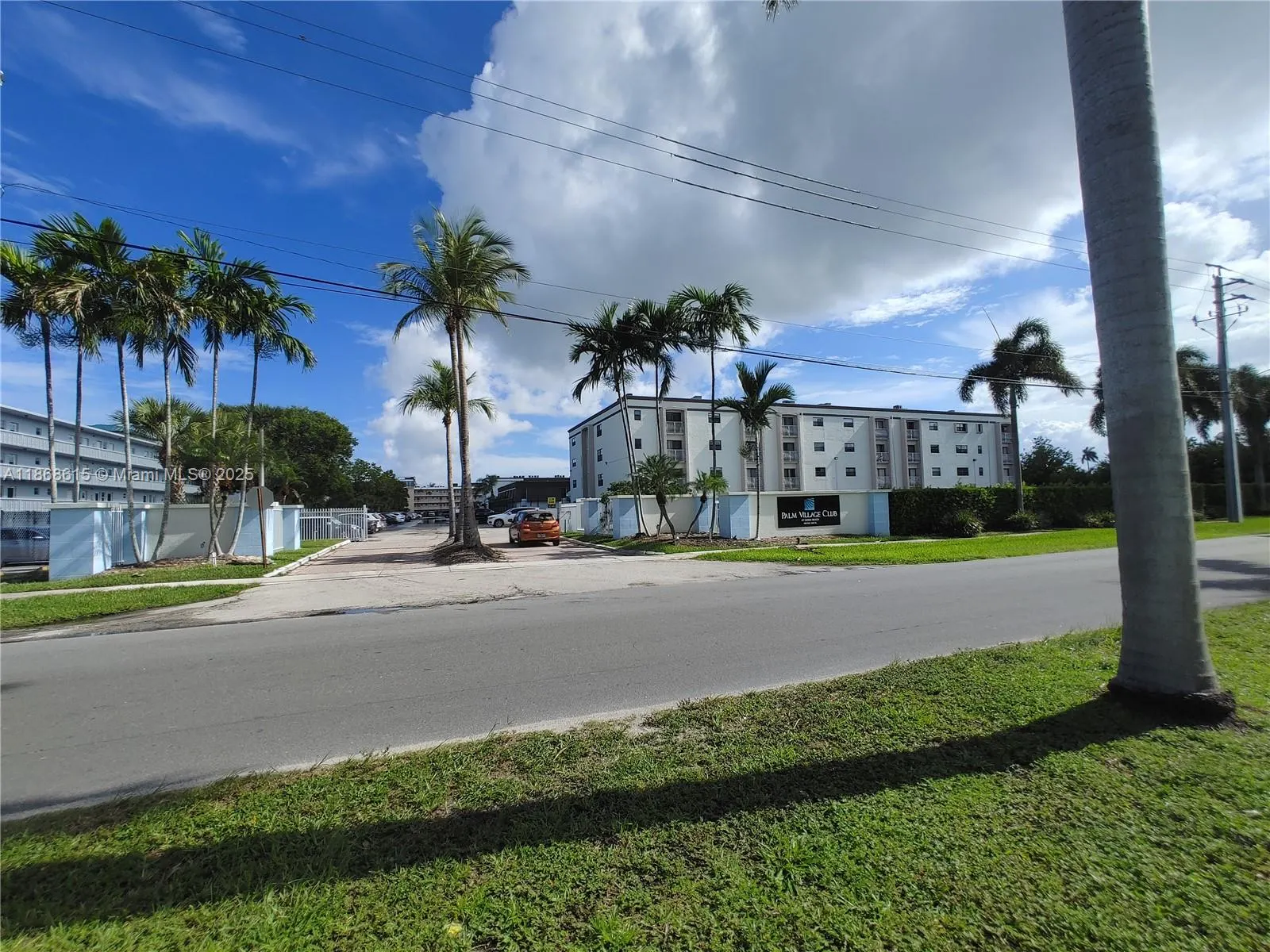 500 NE 2nd St, #110