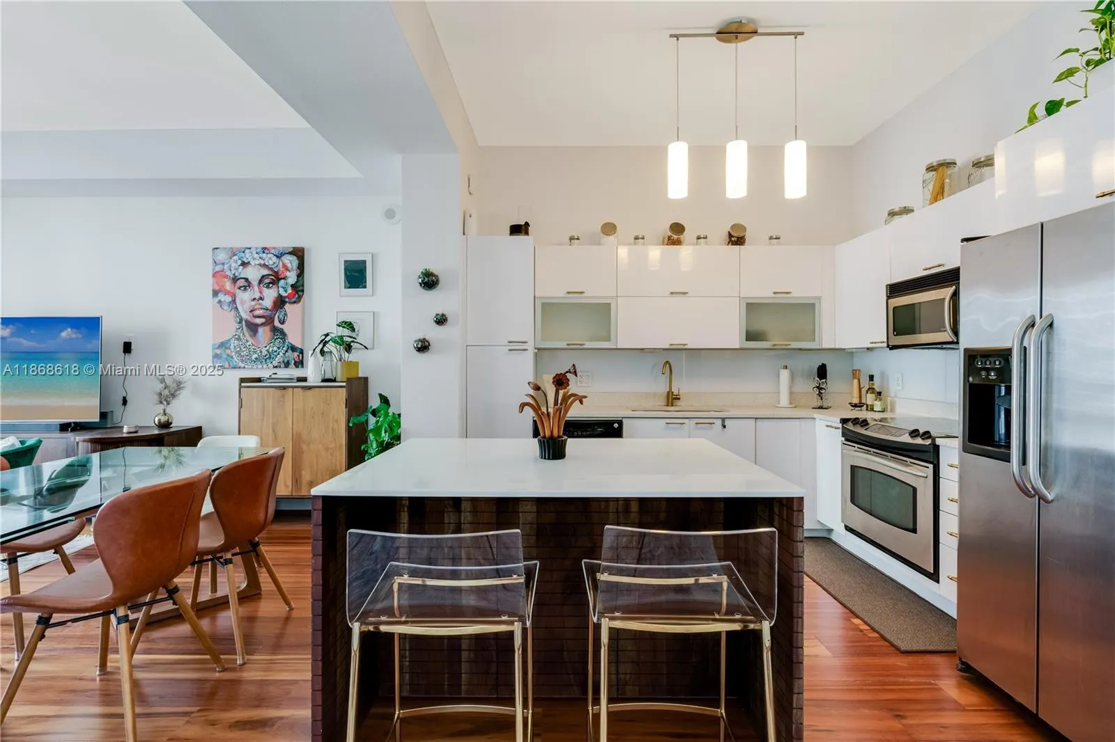 234 NE 3rd St, #LPH06