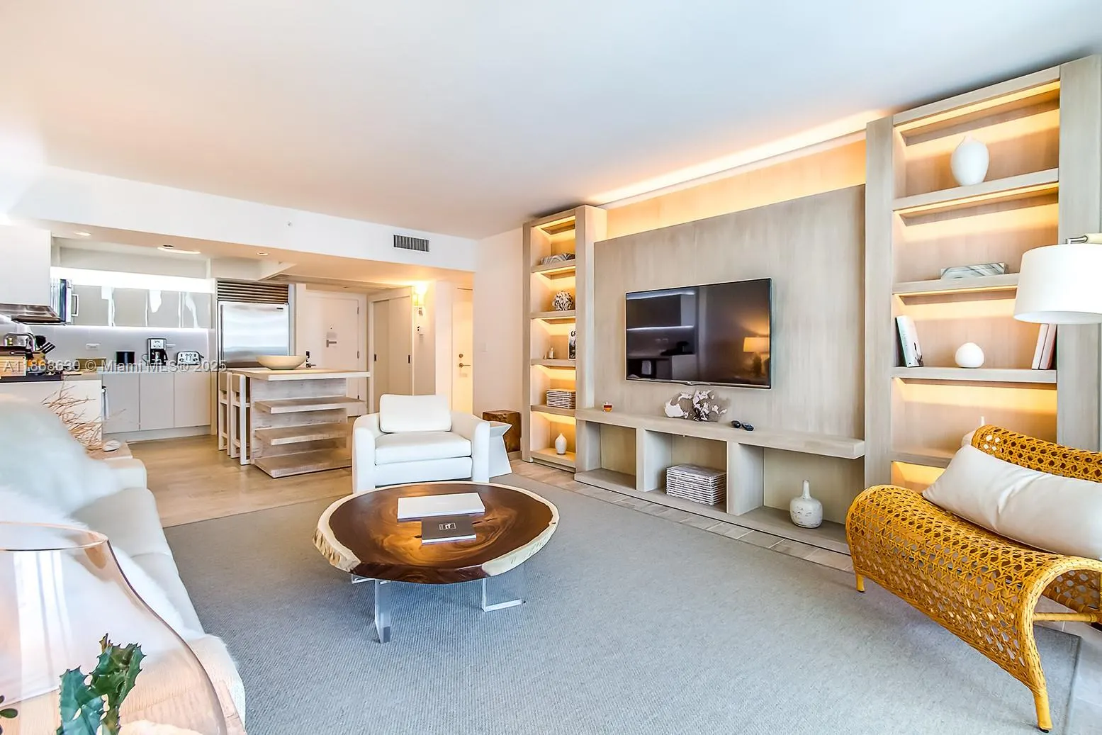 102 24th St, #1016