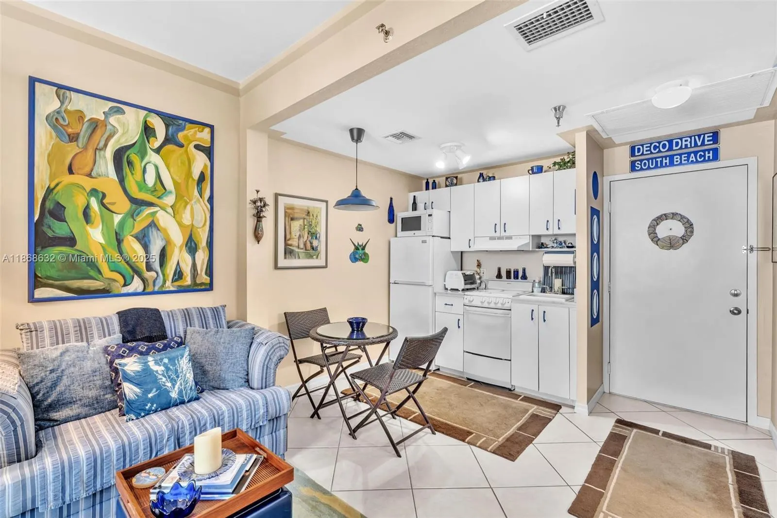 530 Ocean Dr, #307