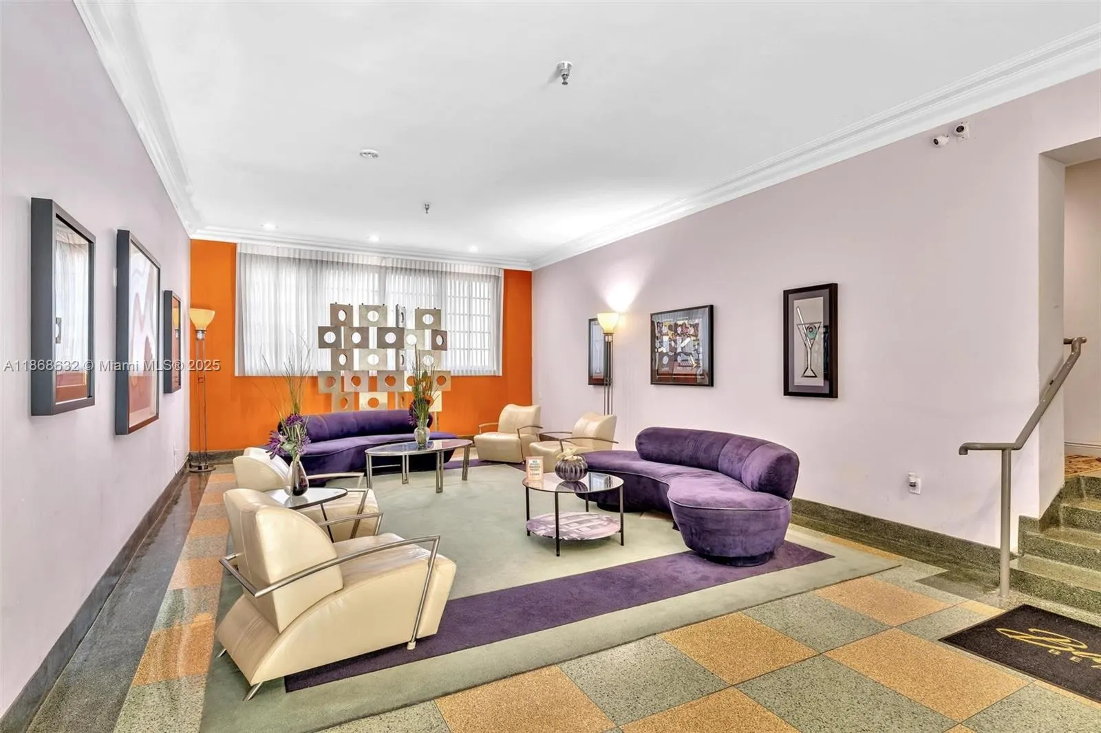 530 Ocean Dr, #307