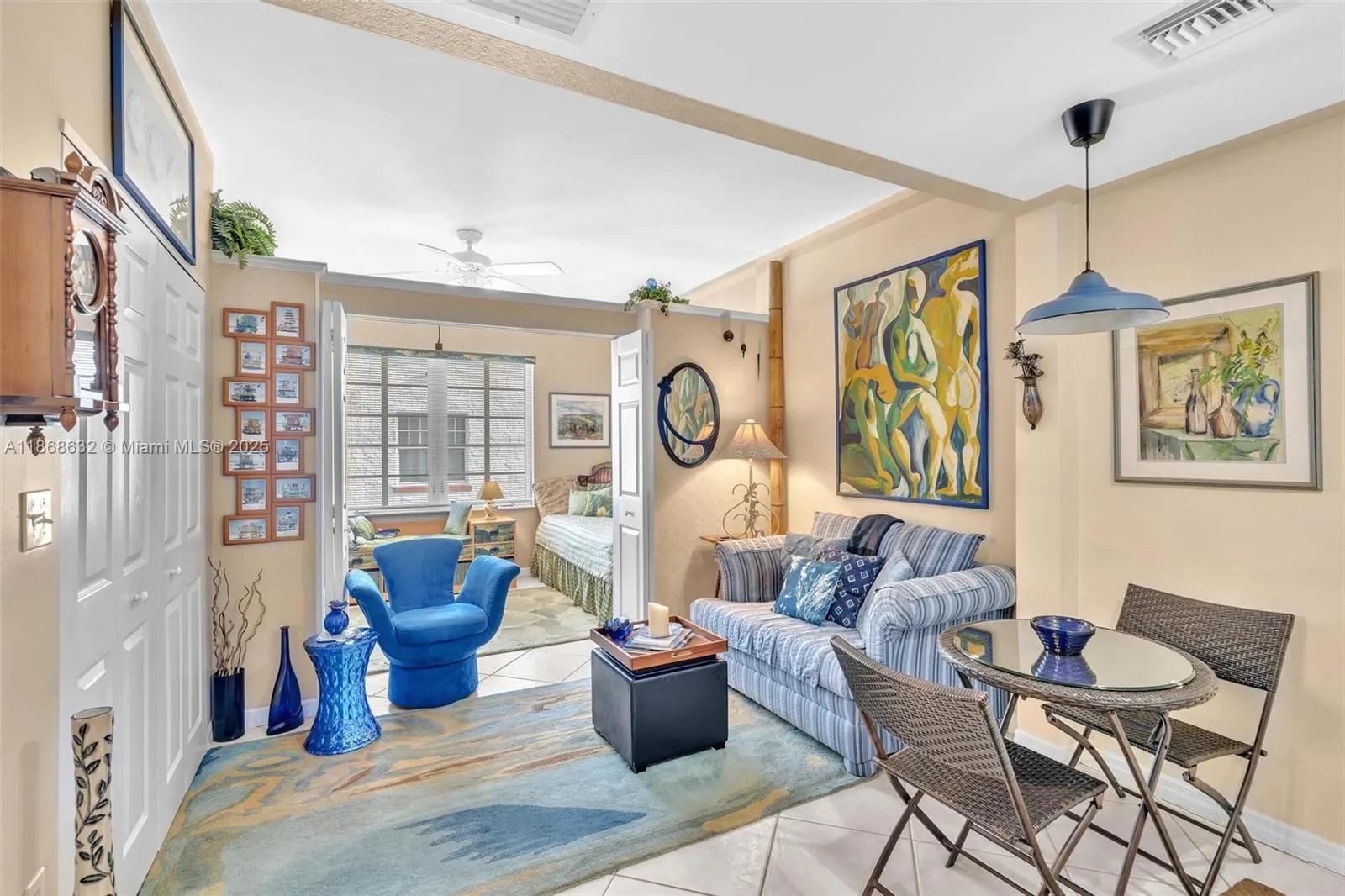 530 Ocean Dr, #307