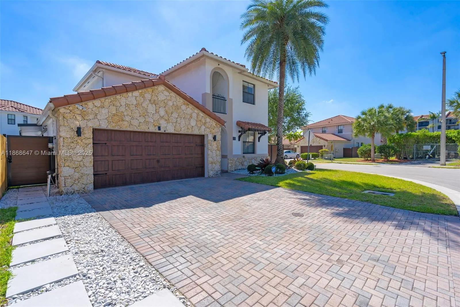1005 NW 100th Ave