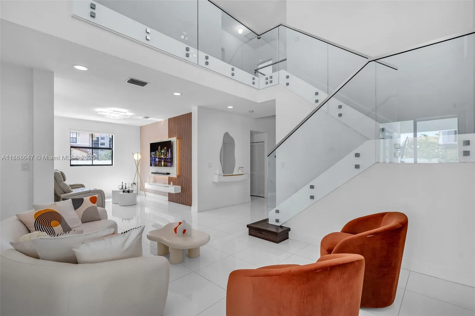 1005 NW 100th Ave