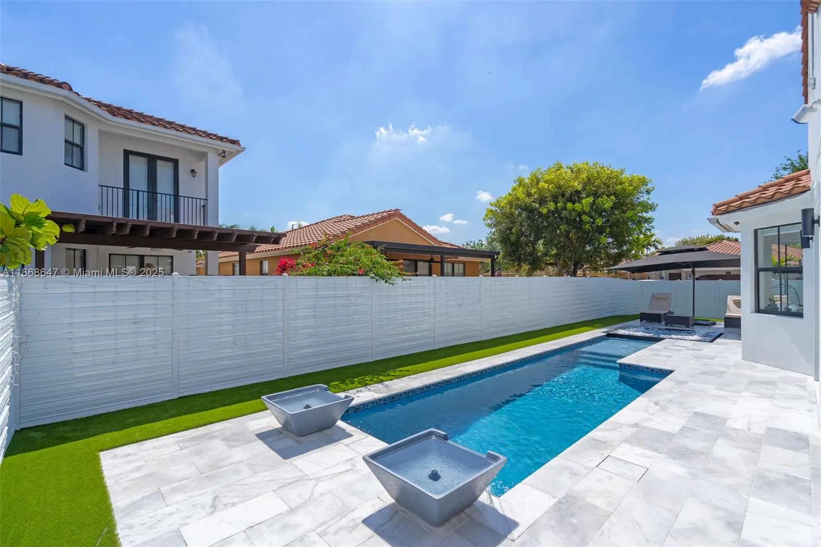 1005 NW 100th Ave
