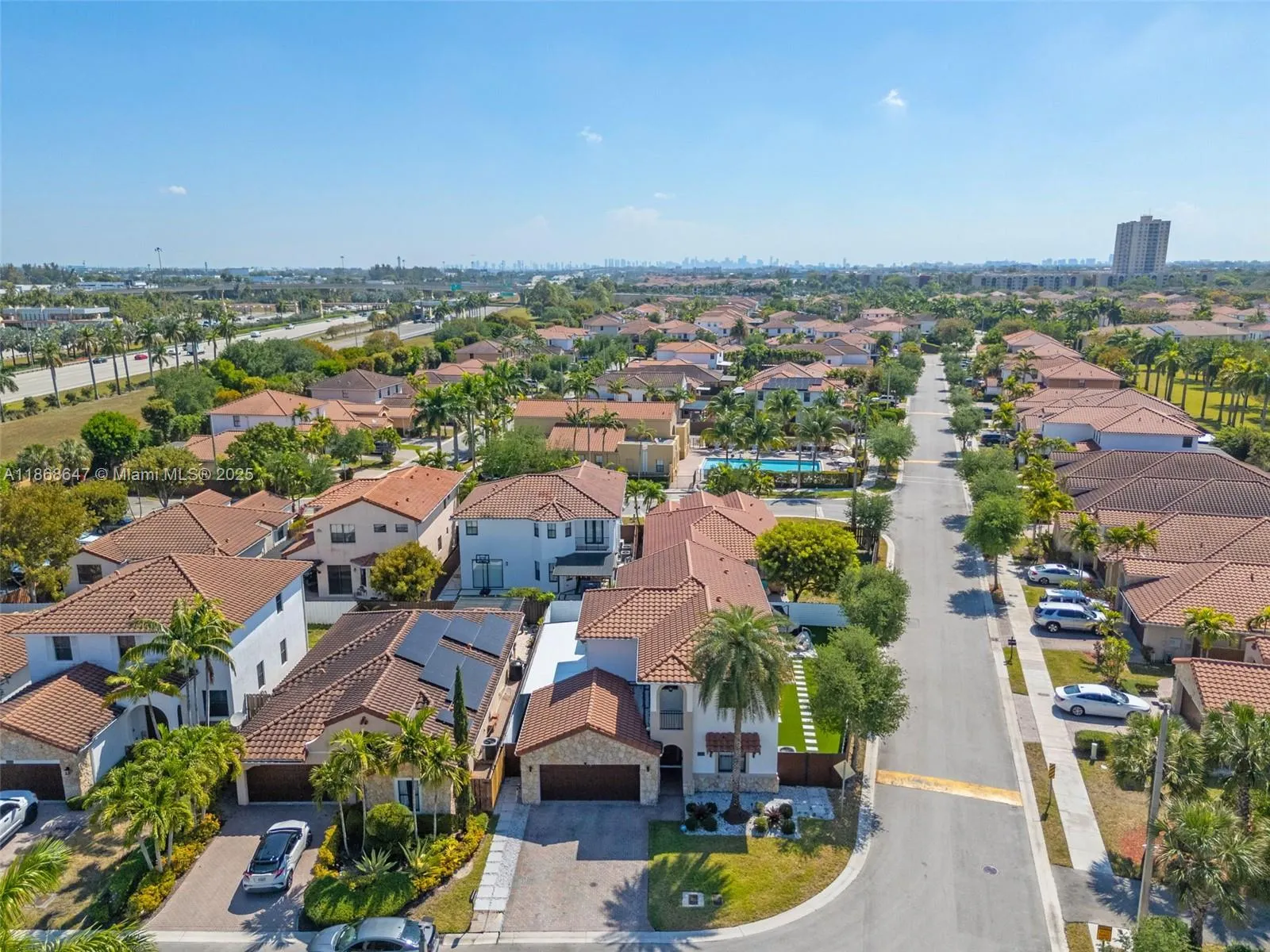 1005 NW 100th Ave