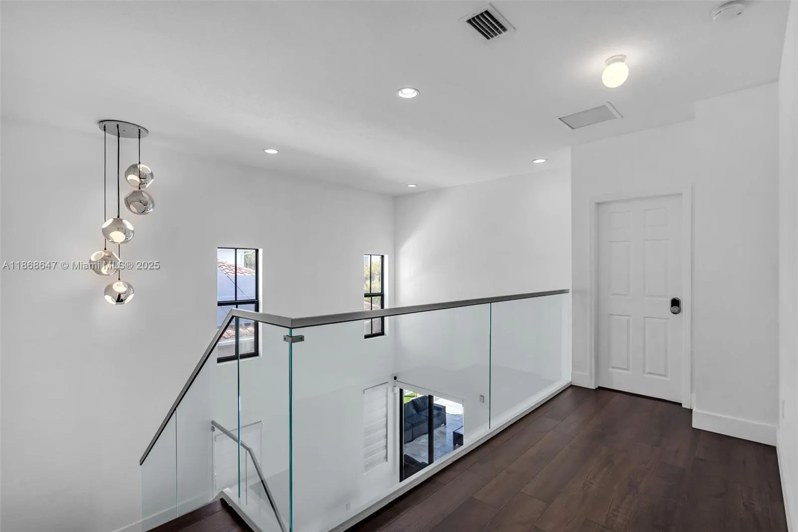 1005 NW 100th Ave