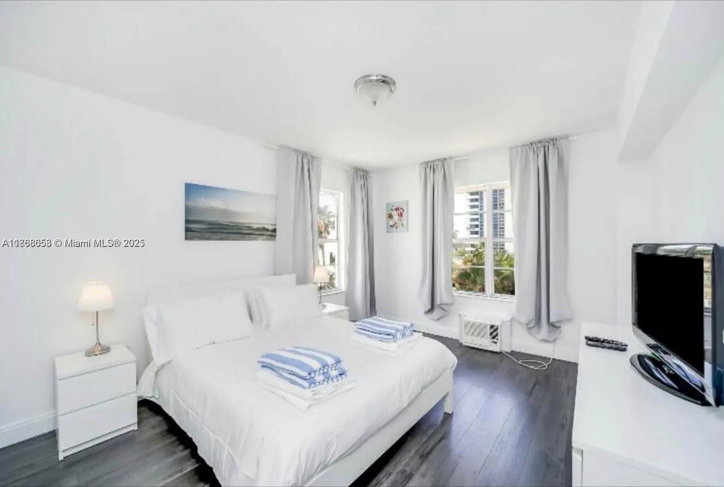 3030 Collins Ave, #4F