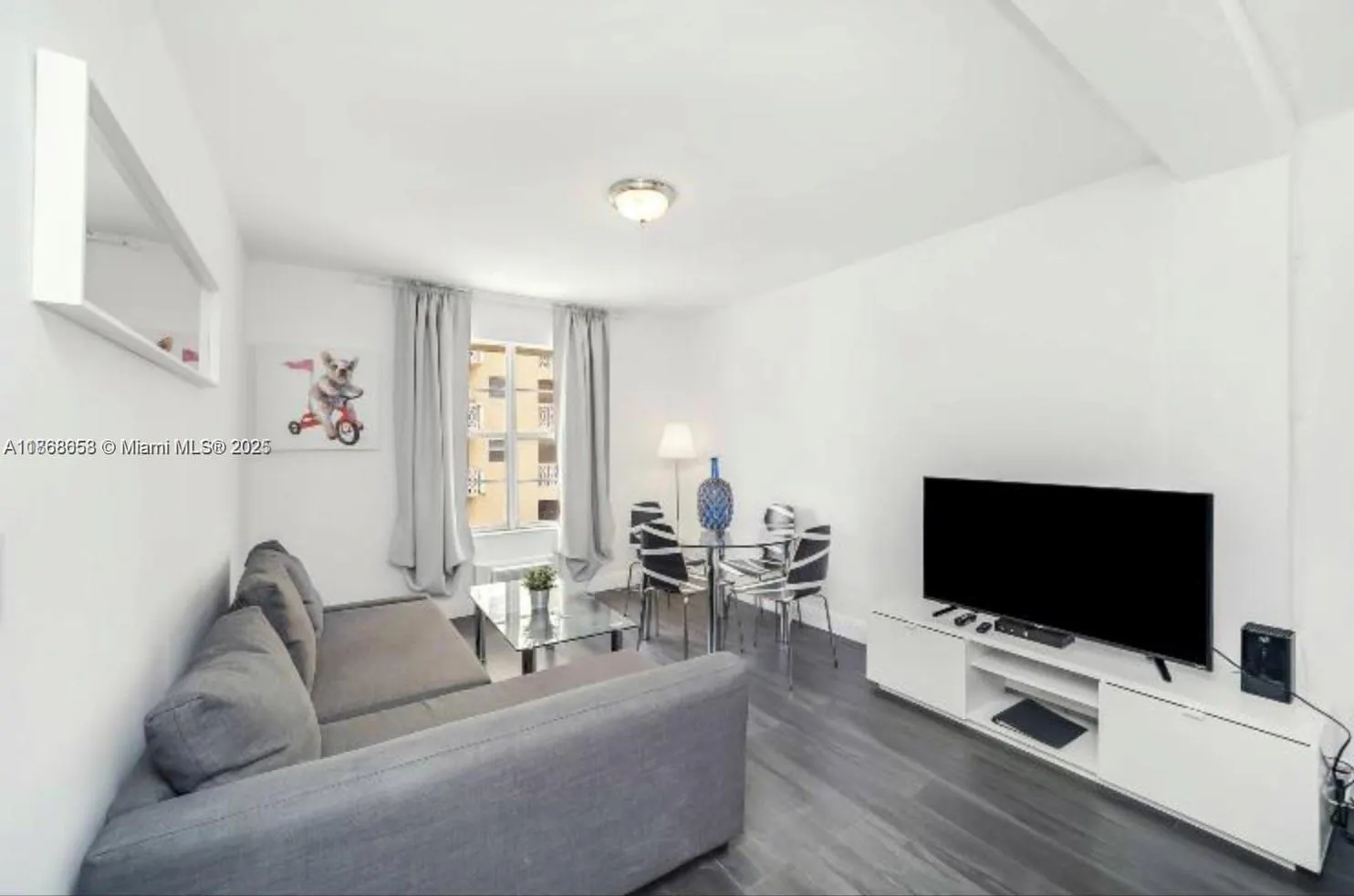 3030 Collins Ave, #4F