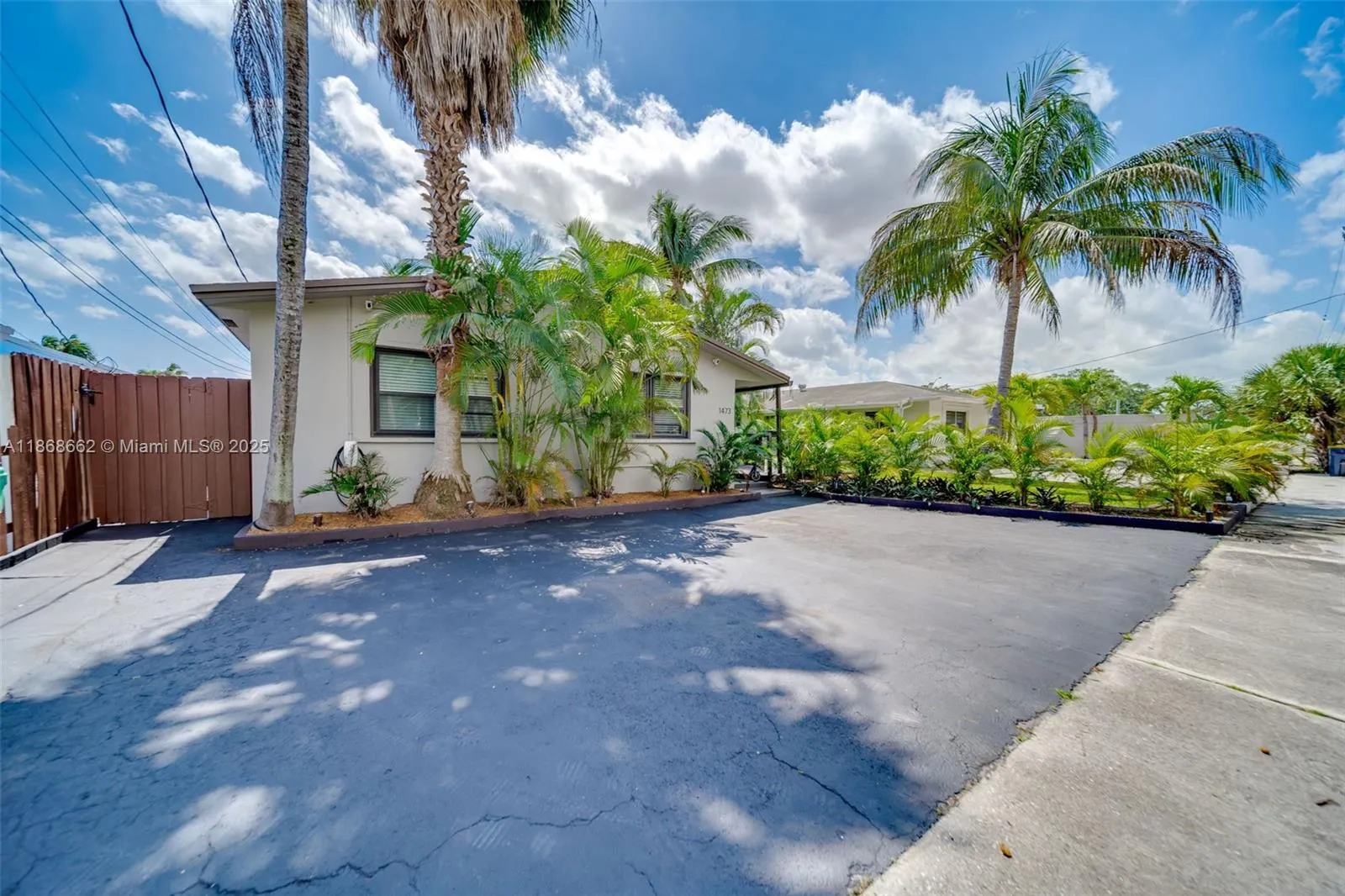 1473 NW 10th St, #1