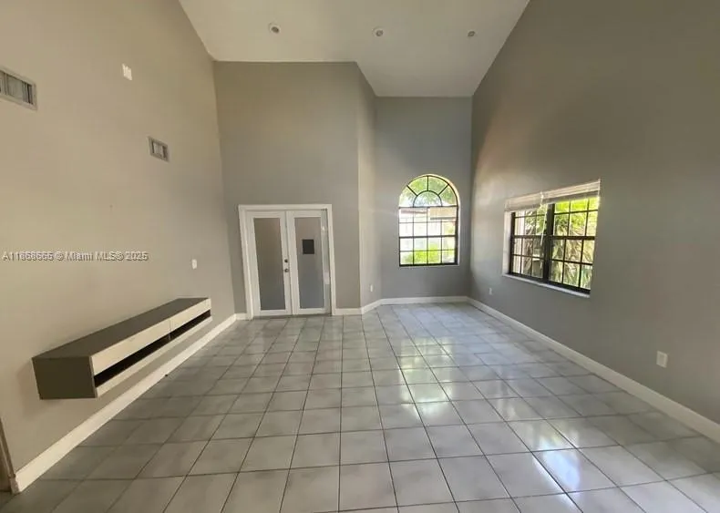 11351 SW 144th Ave
