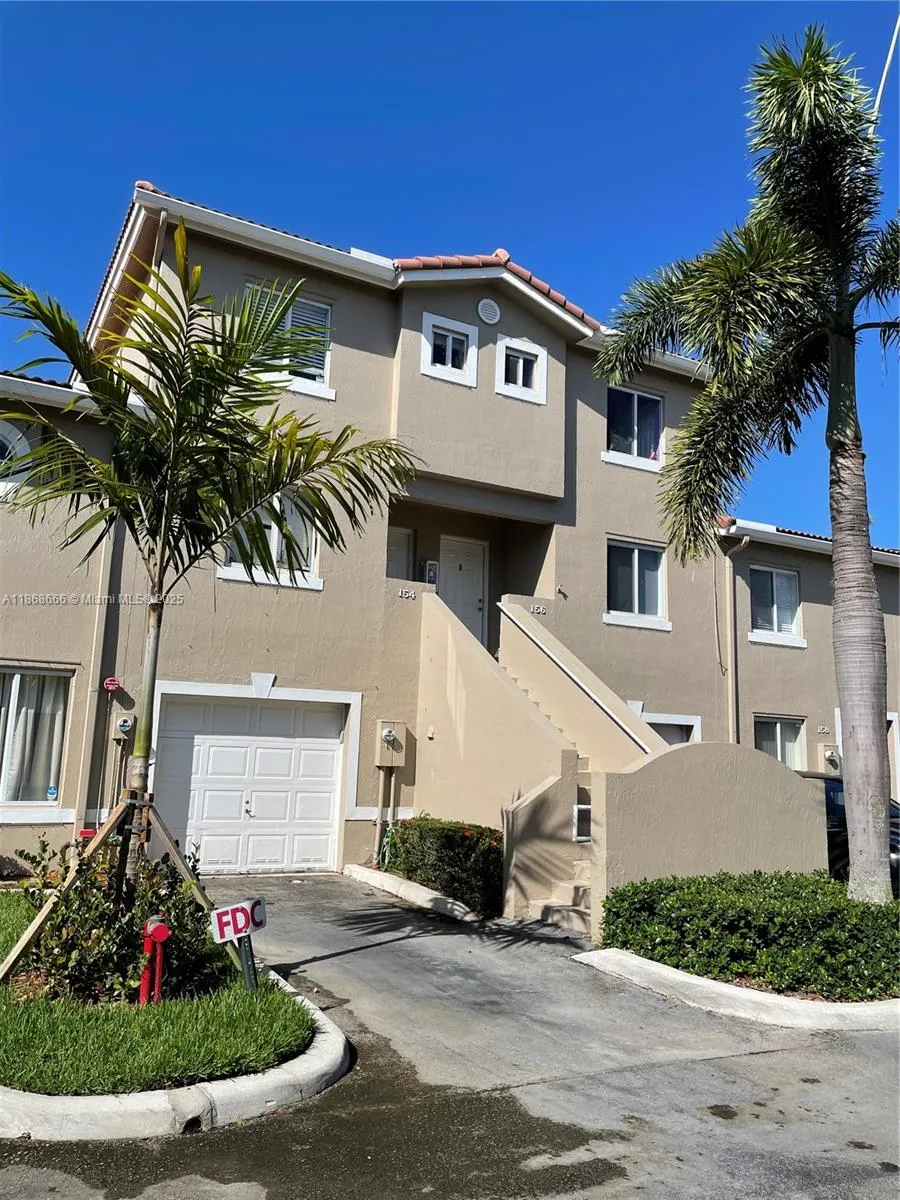 154 Riviera Cir, #154