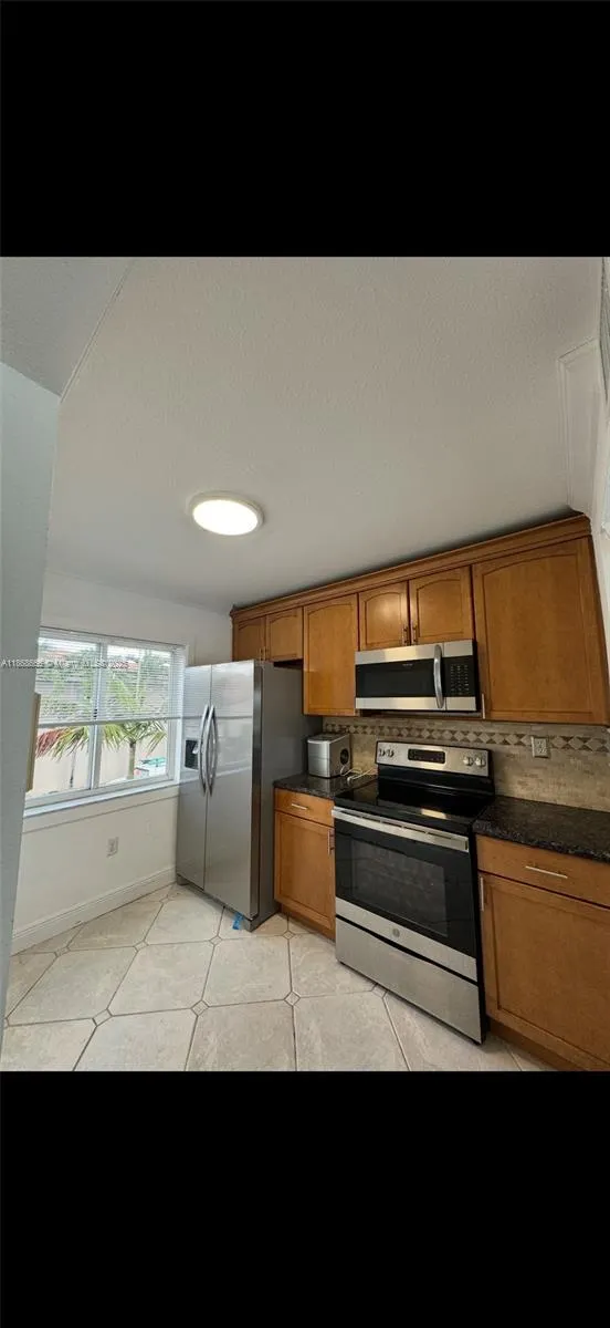 154 Riviera Cir, #154