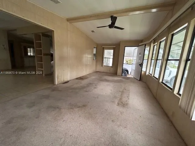 5339 NW 4th Ter