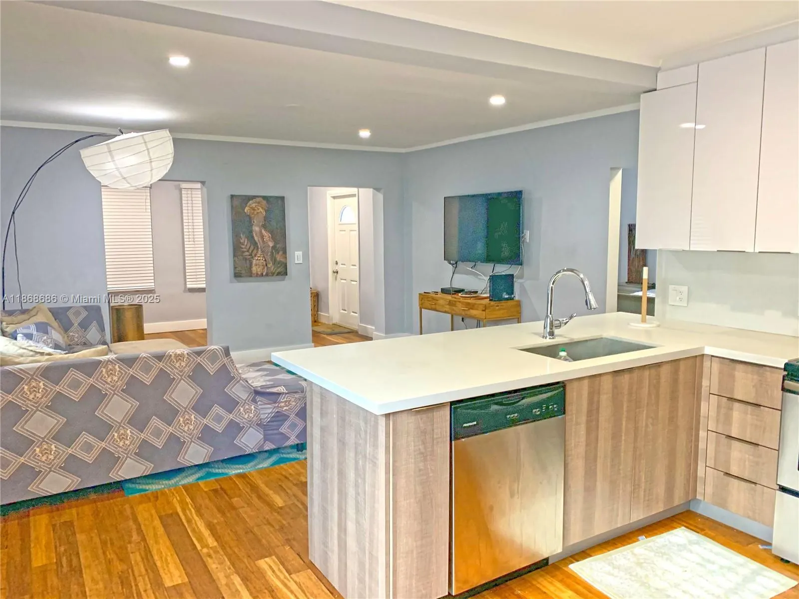 324 NW 52nd St