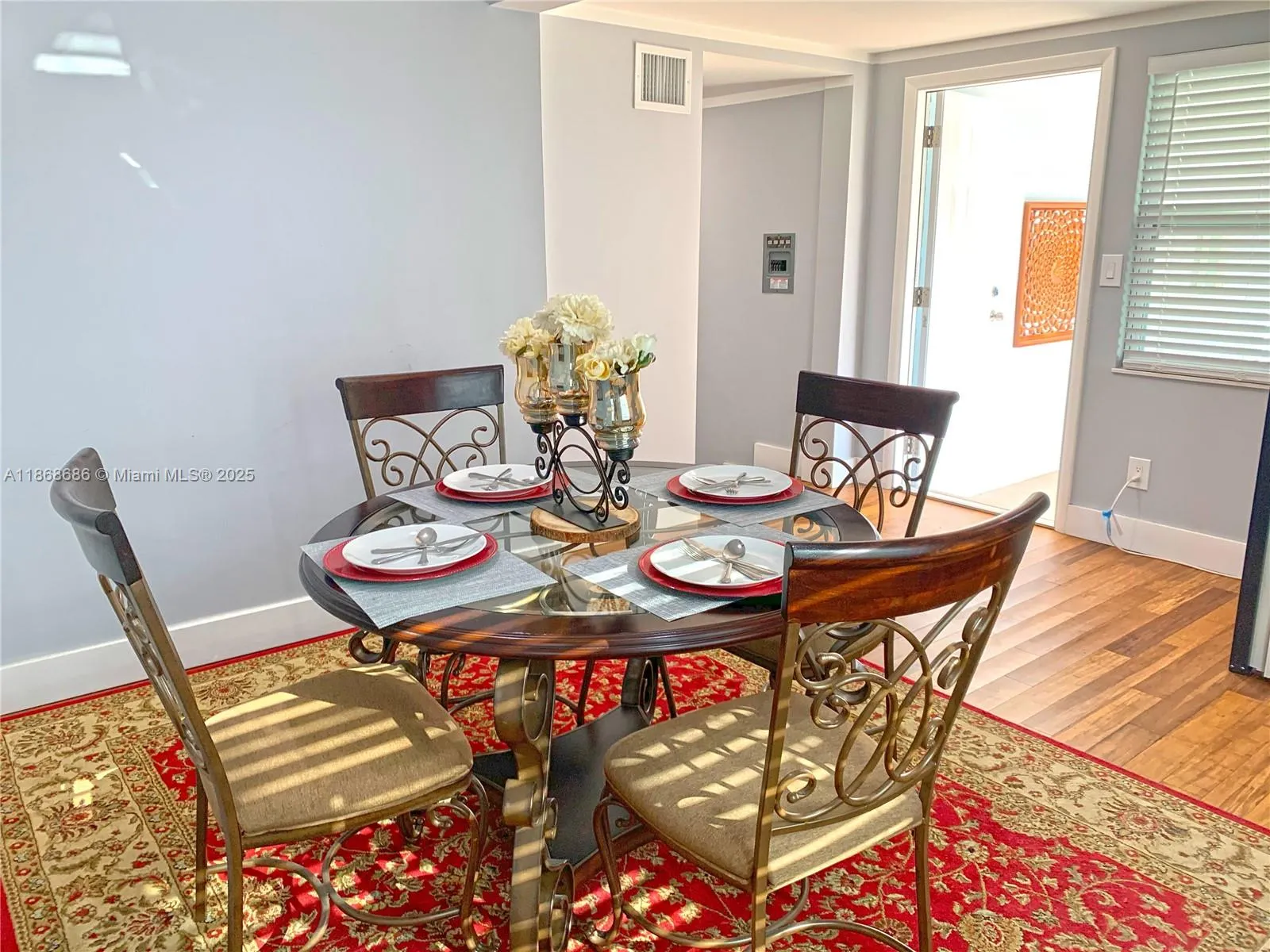324 NW 52nd St