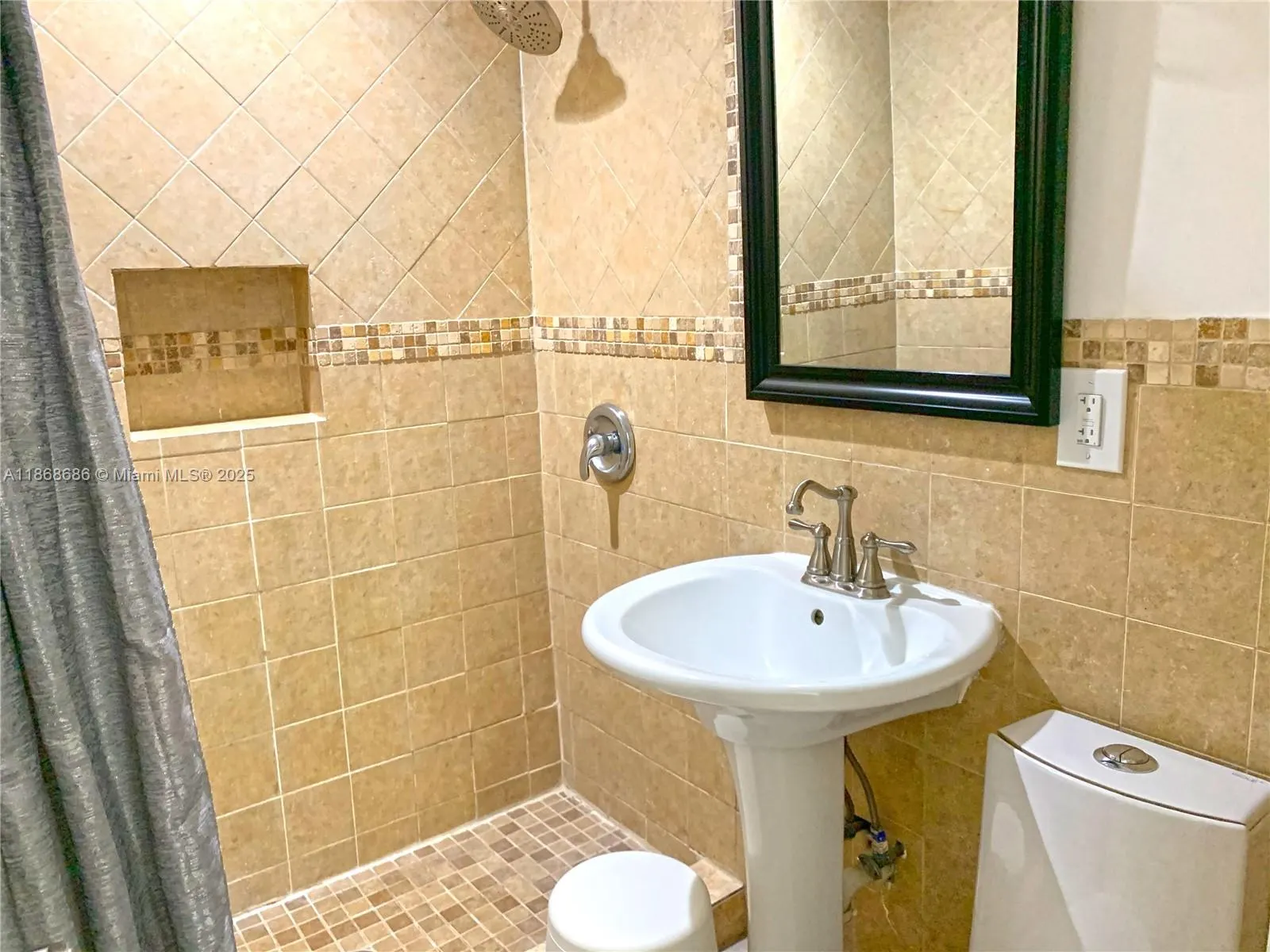 324 NW 52nd St