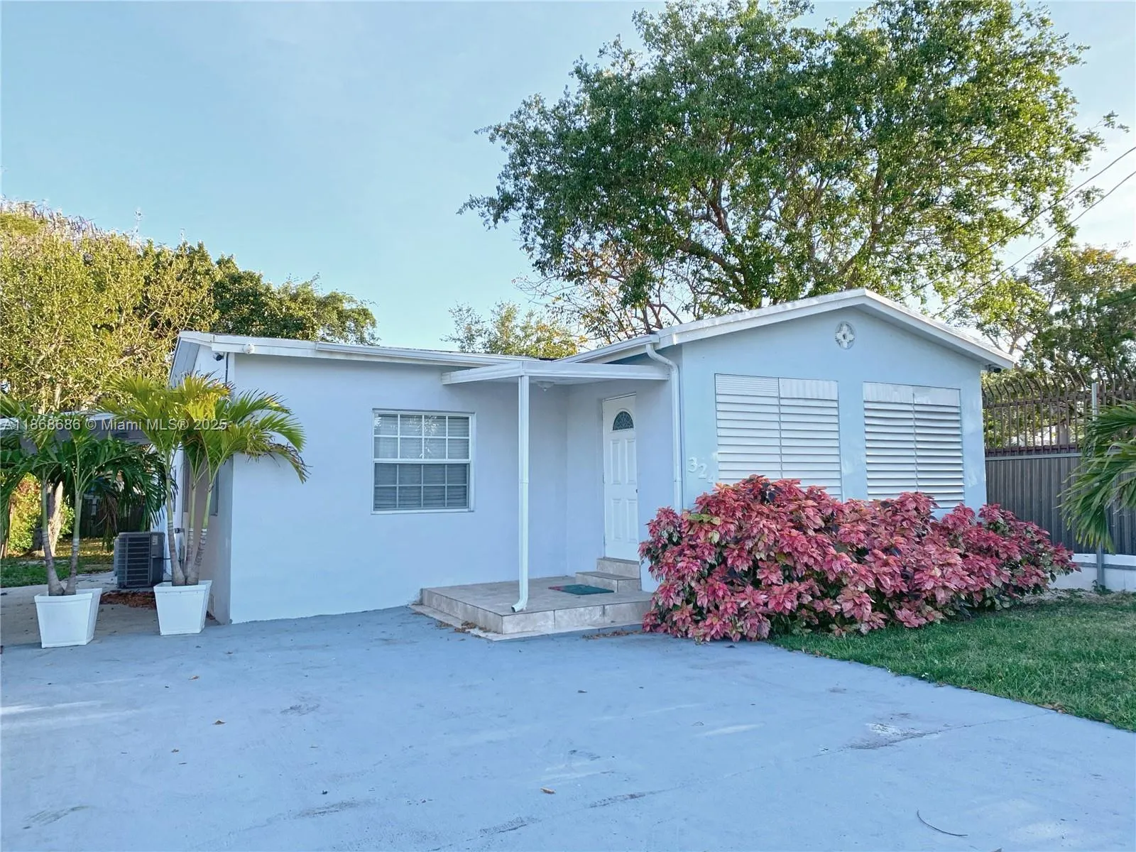 324 NW 52nd St