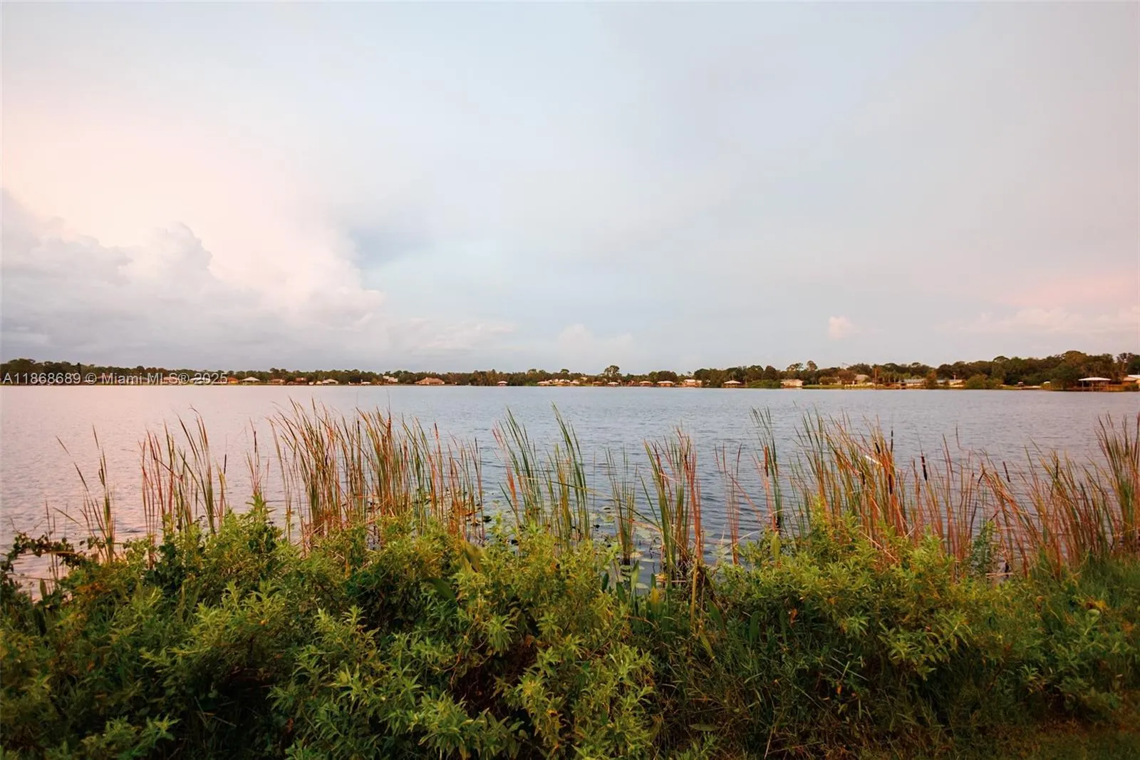 1058 Lake Carrie Dr
