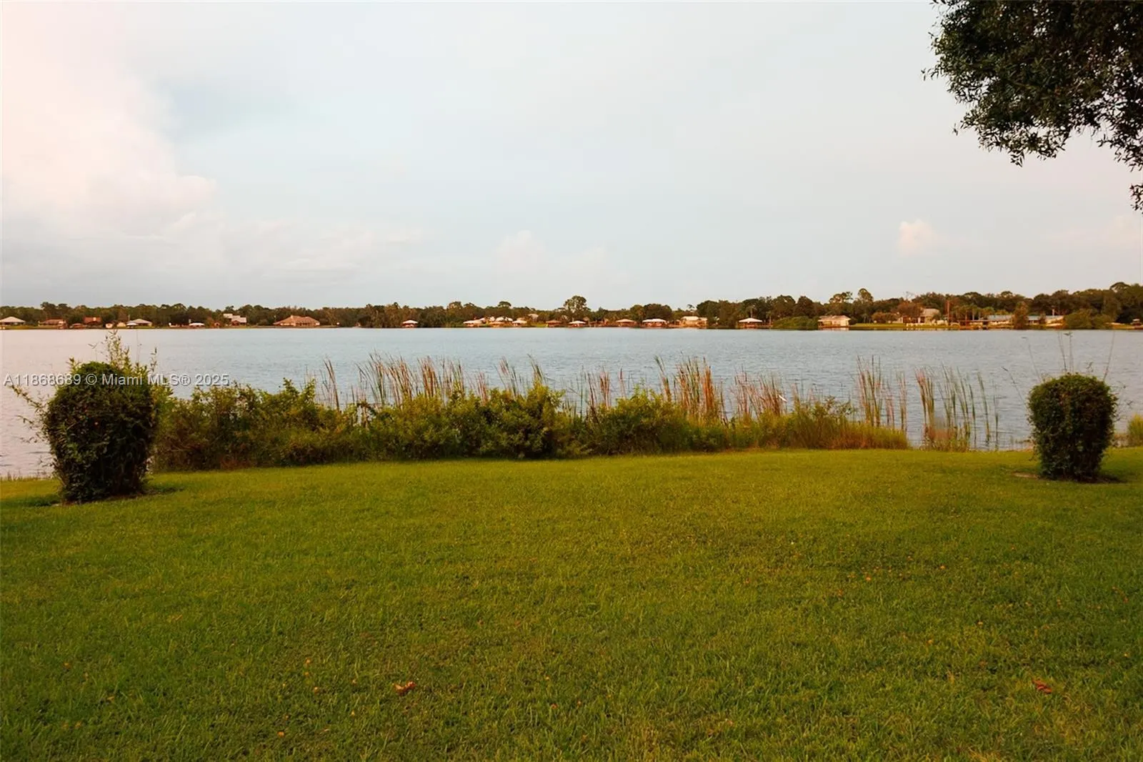1058 Lake Carrie Dr