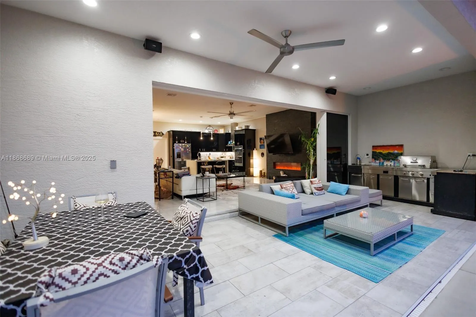 1058 Lake Carrie Dr