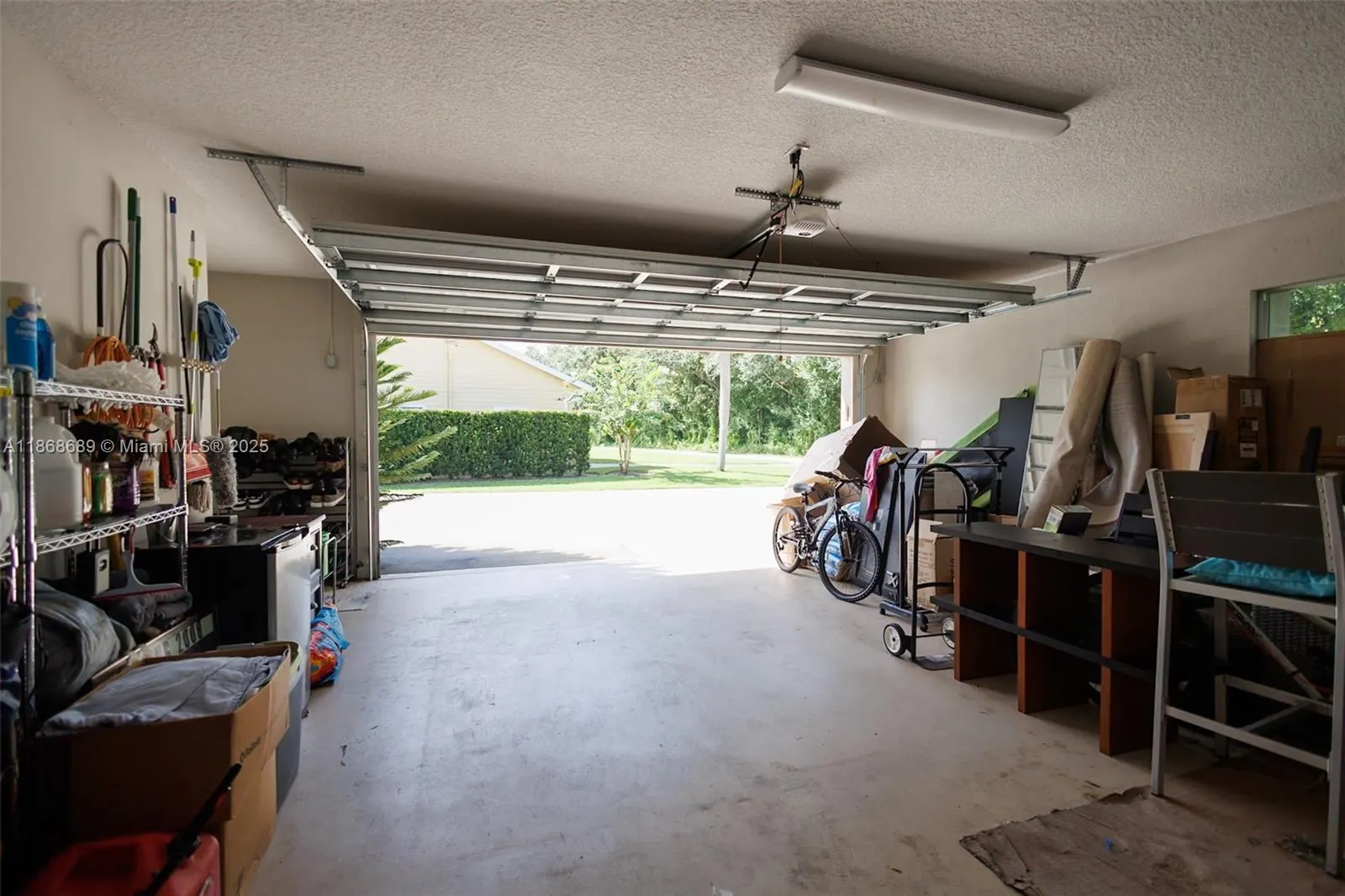 1058 Lake Carrie Dr