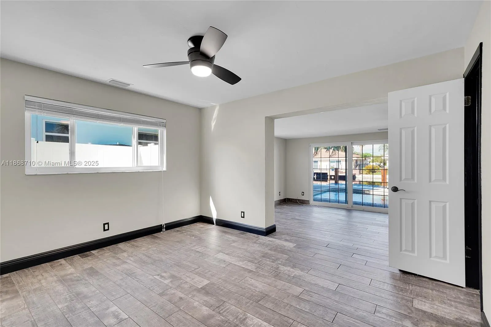 351 SE 16th Ave