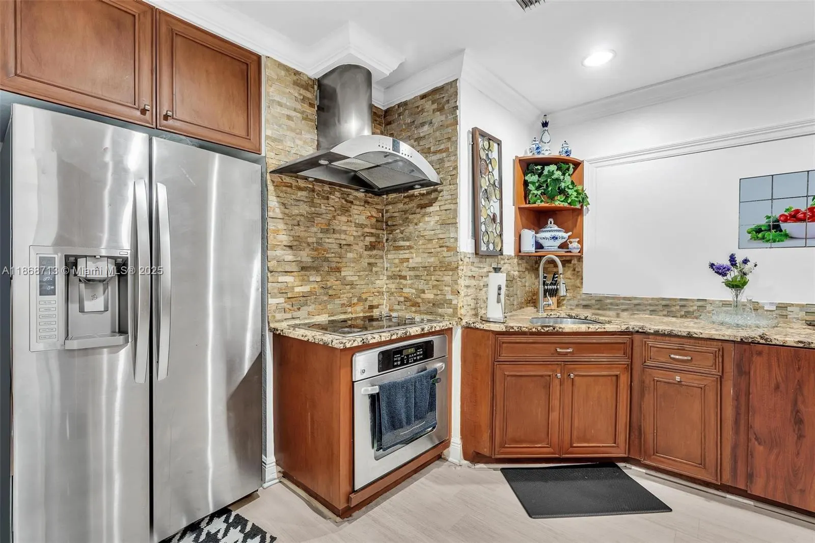 340 W 55th St
