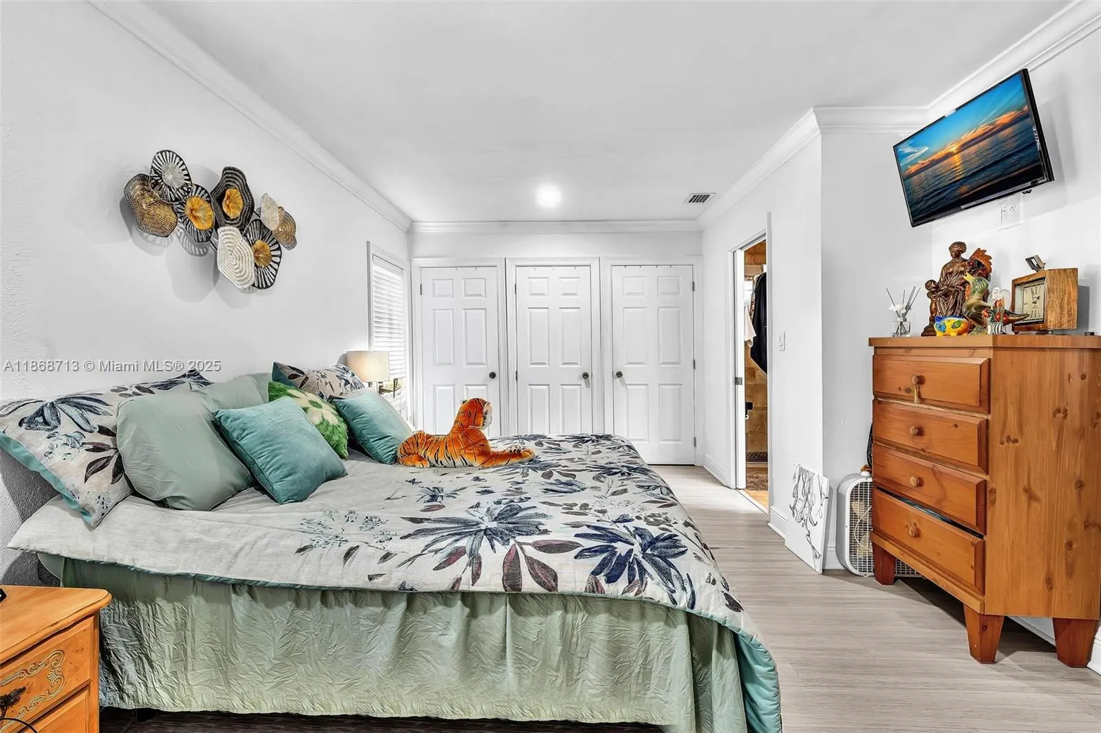 340 W 55th St