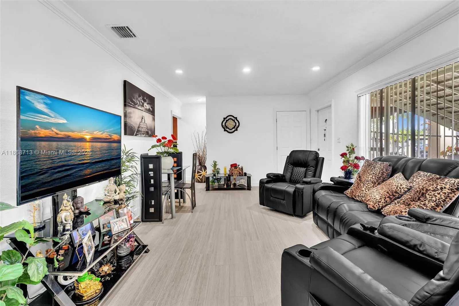340 W 55th St