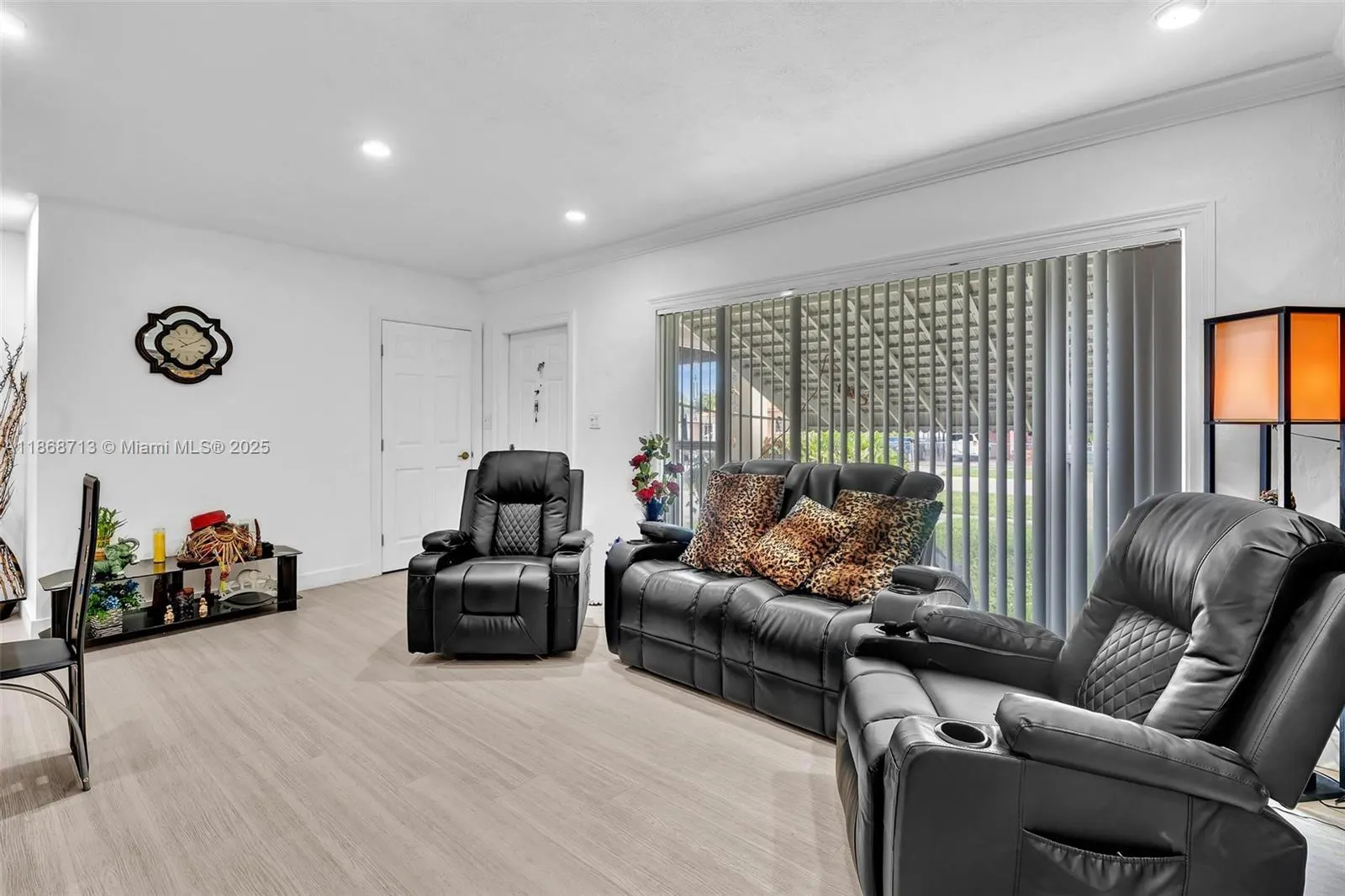 340 W 55th St