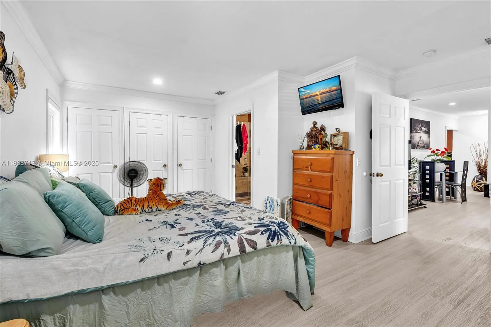 340 W 55th St