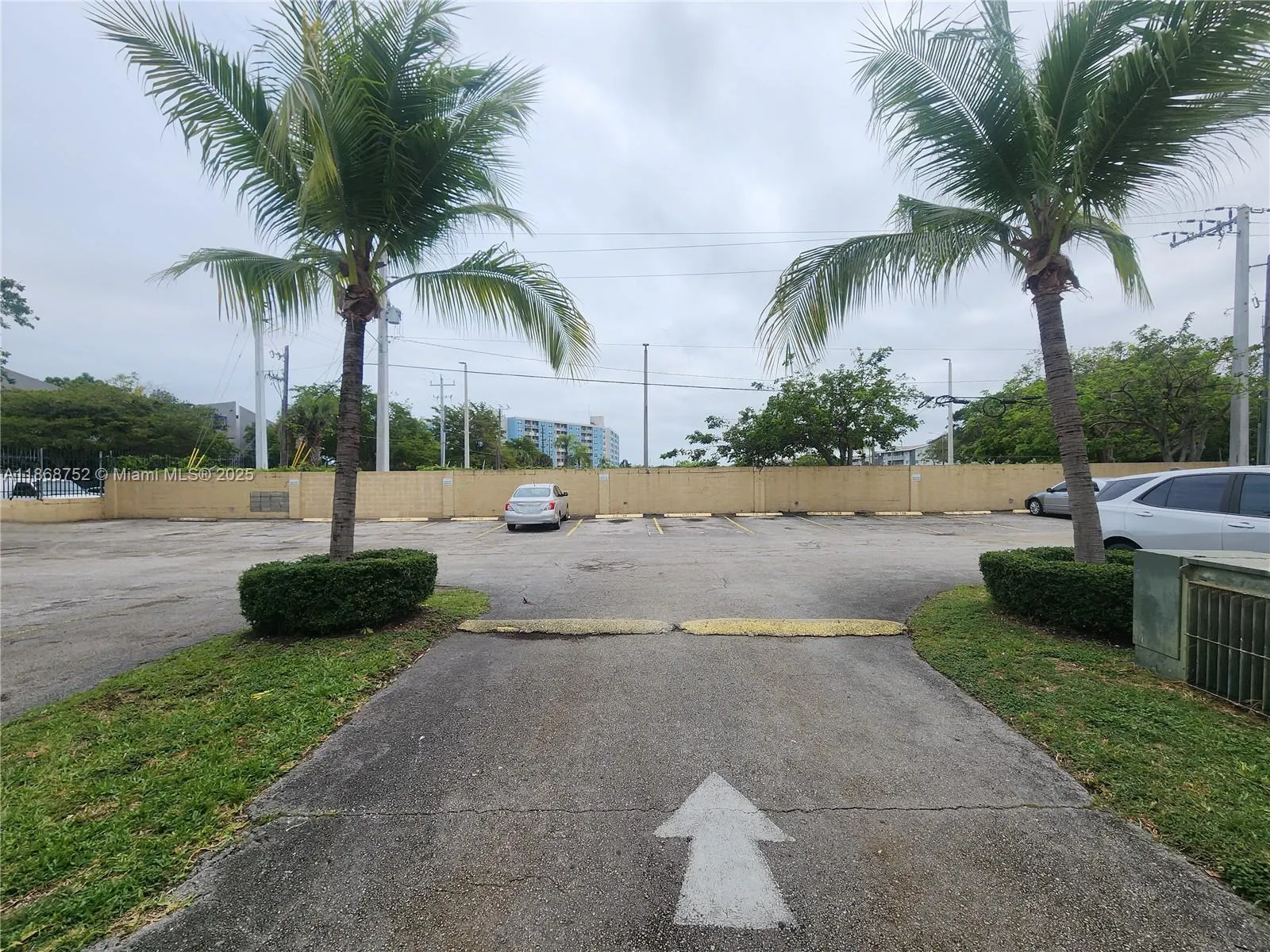 19600 SW 110th Ct, #102