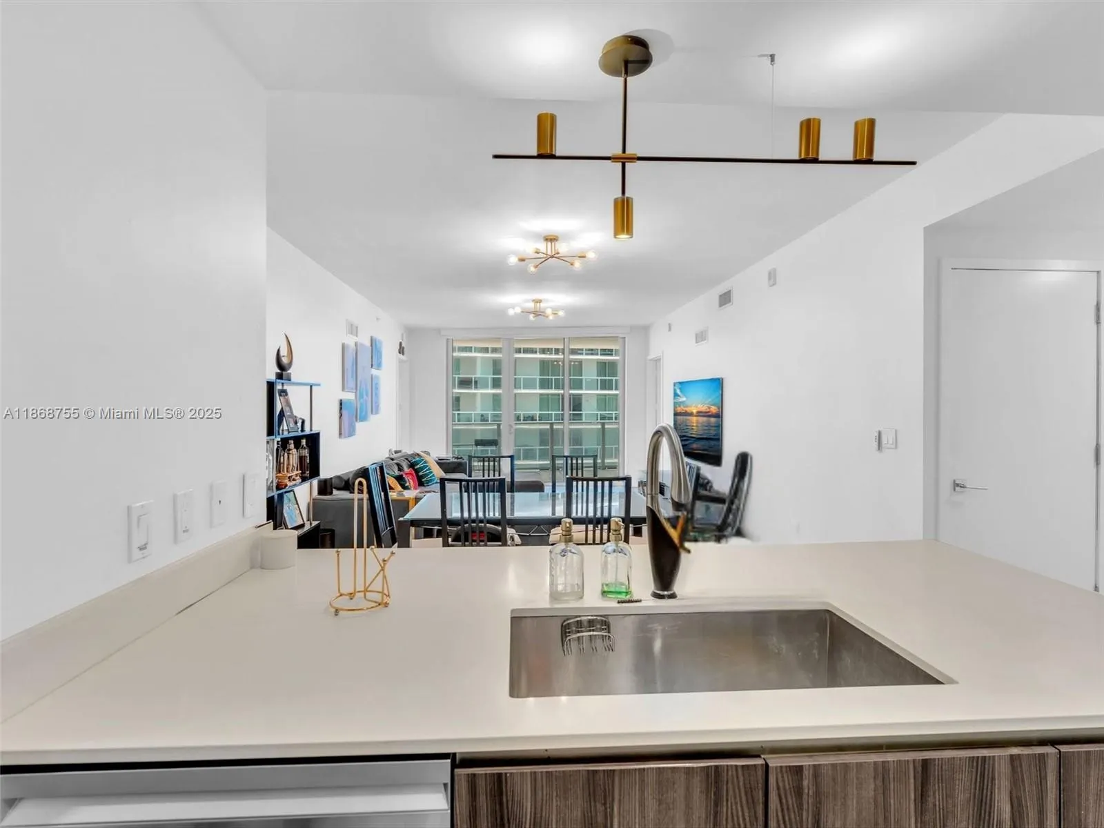488 NE 18th St, #2309