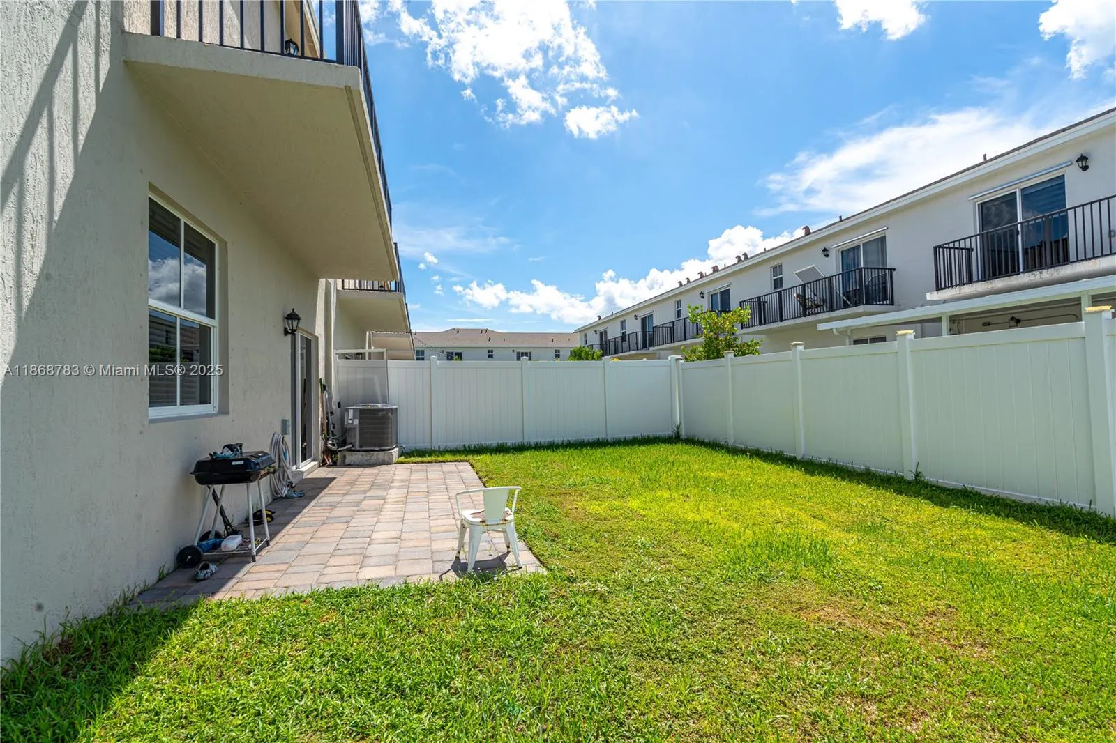 750 SE 16th Ct