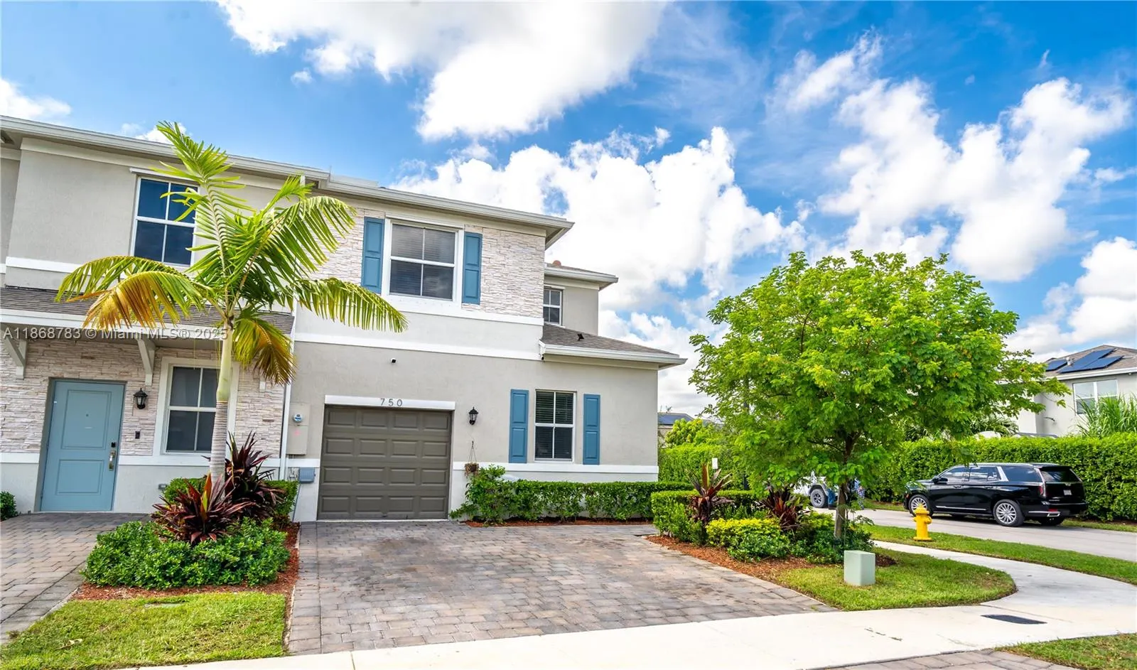 750 SE 16th Ct