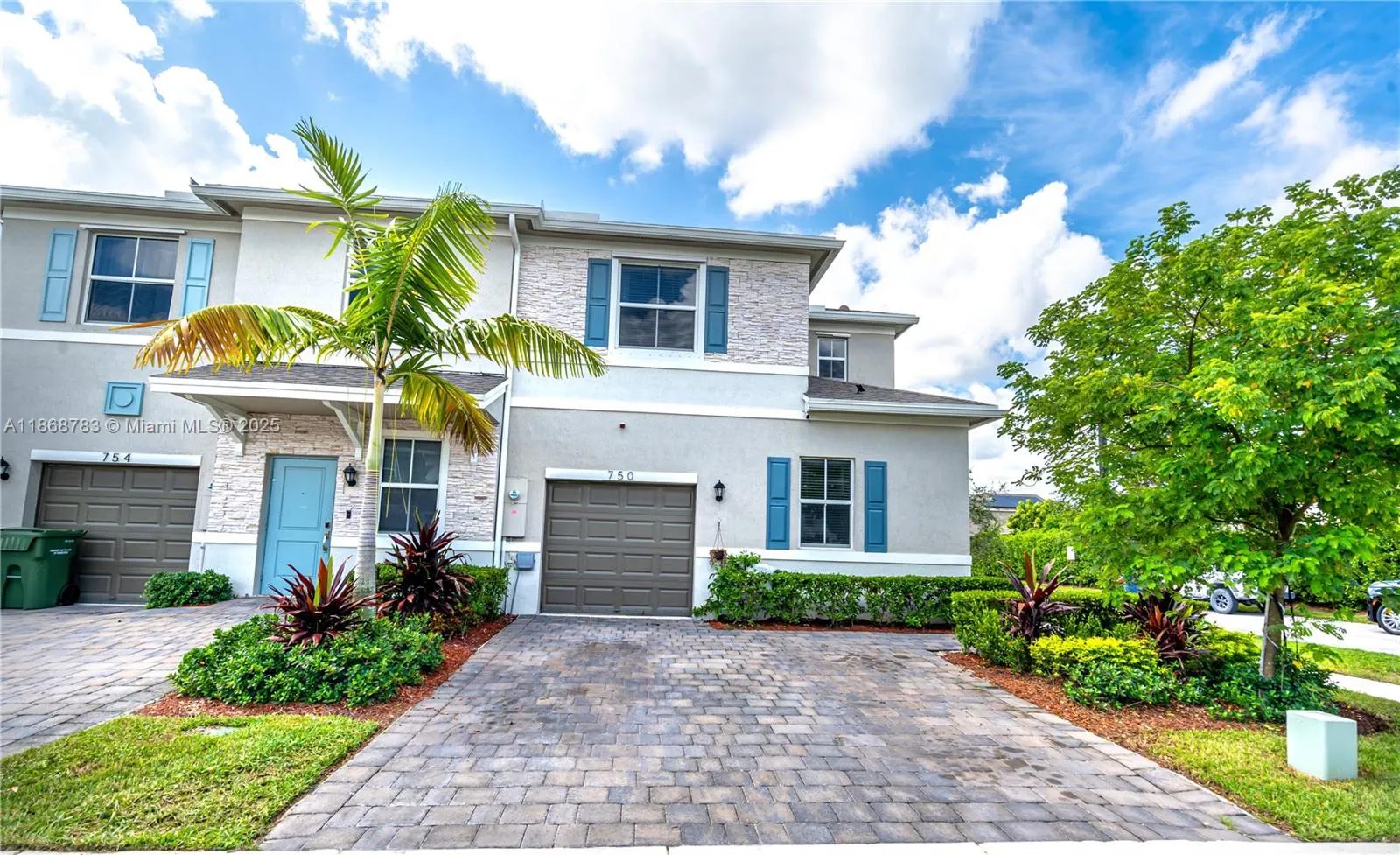 750 SE 16th Ct
