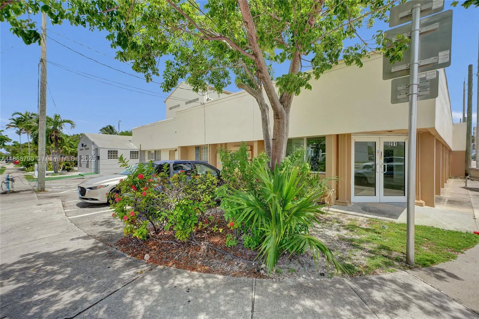 201 E Hallandale Beach Blvd