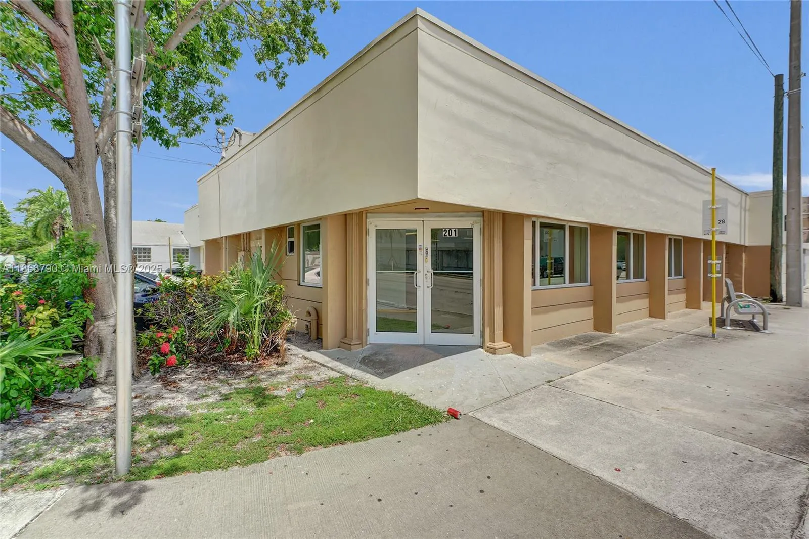 201 E Hallandale Beach Blvd