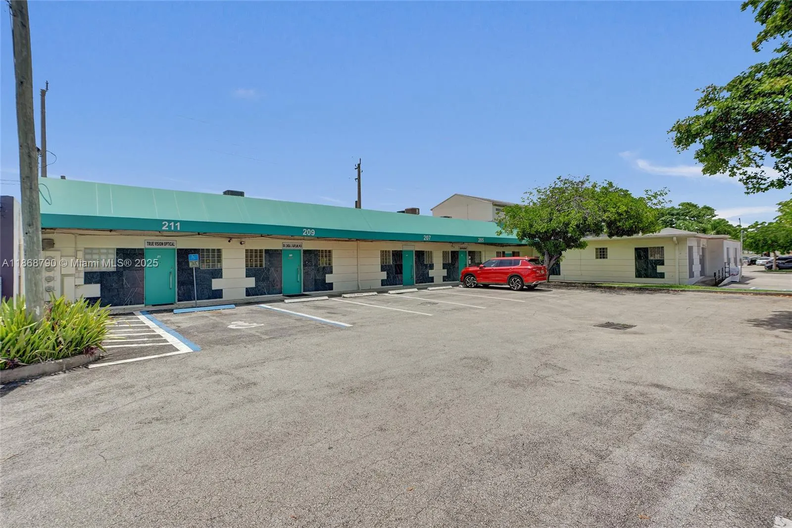 201 E Hallandale Beach Blvd