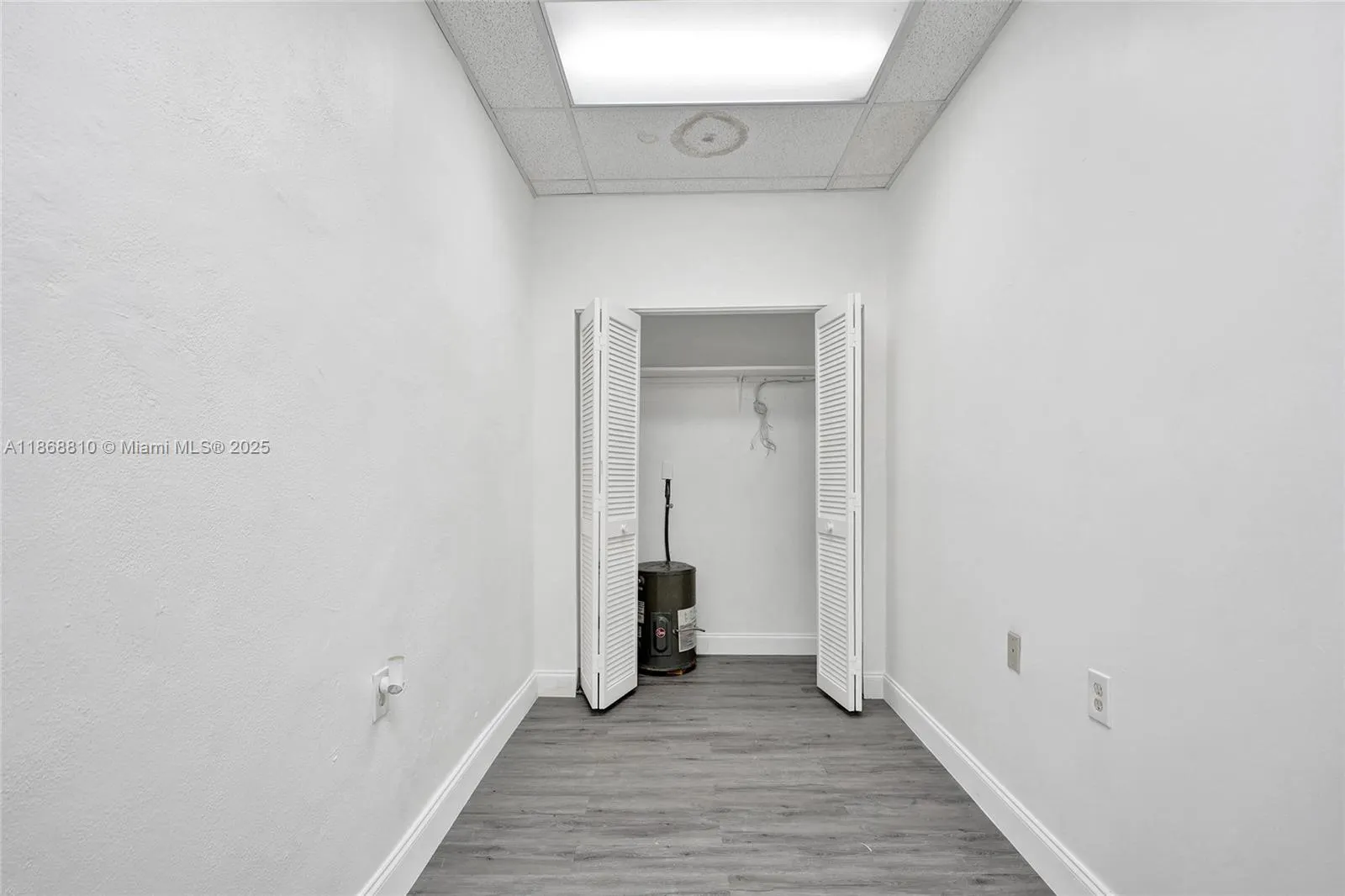 207 E Hallandale Beach Blvd
