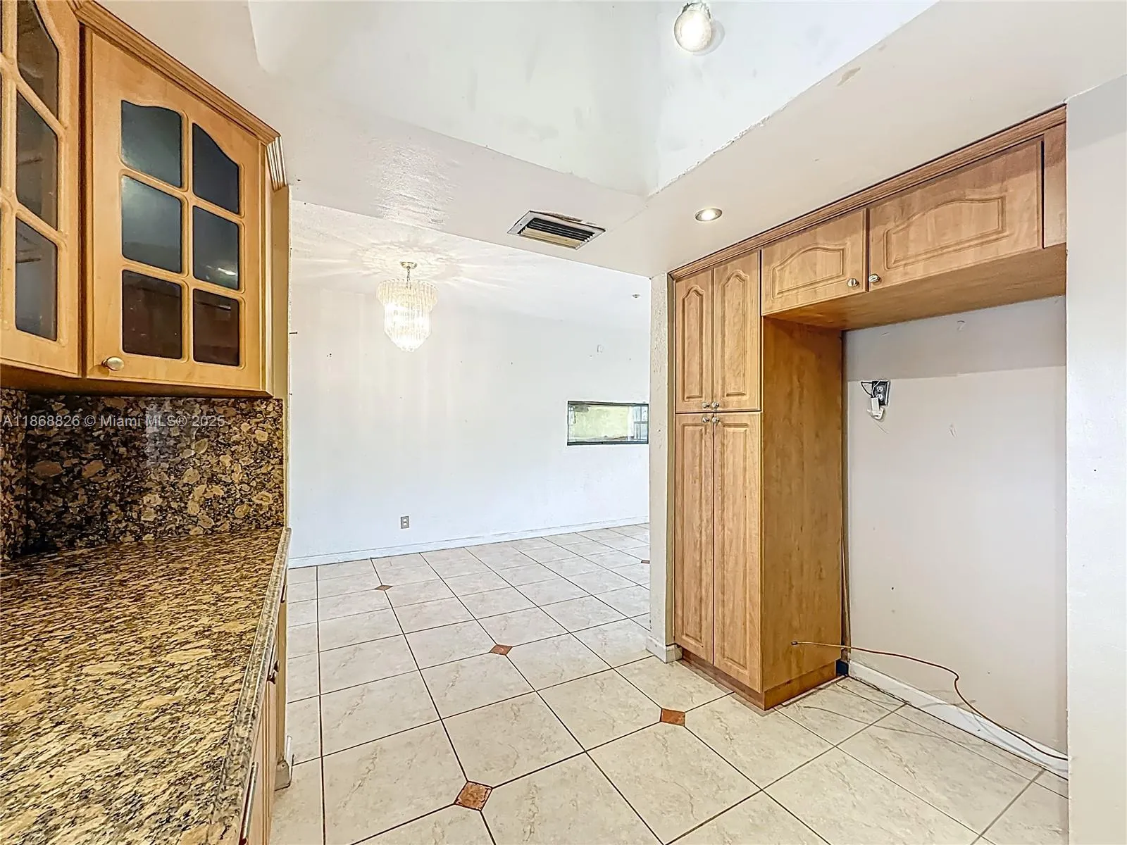 1521 NW 168th Ter