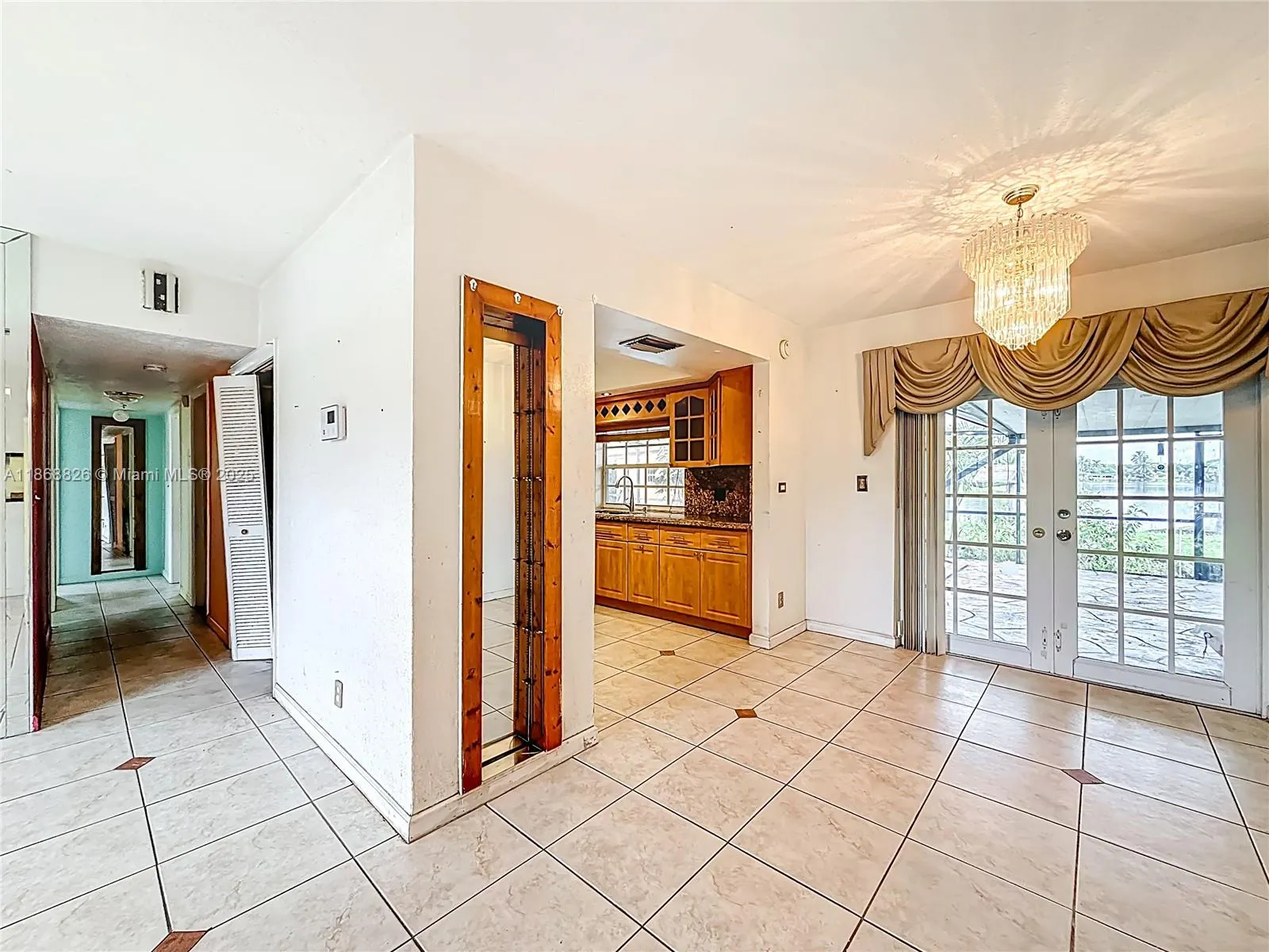 1521 NW 168th Ter